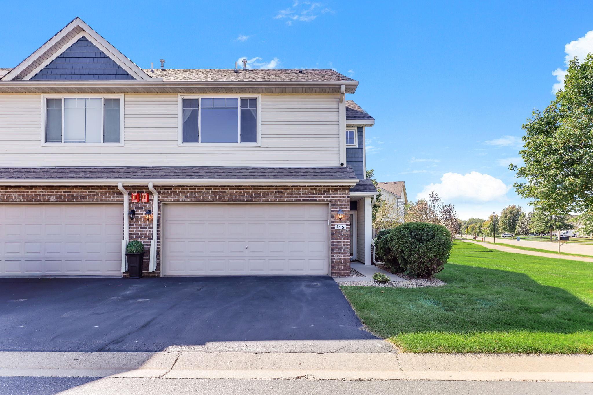 146 Shetland Lane Property Photo