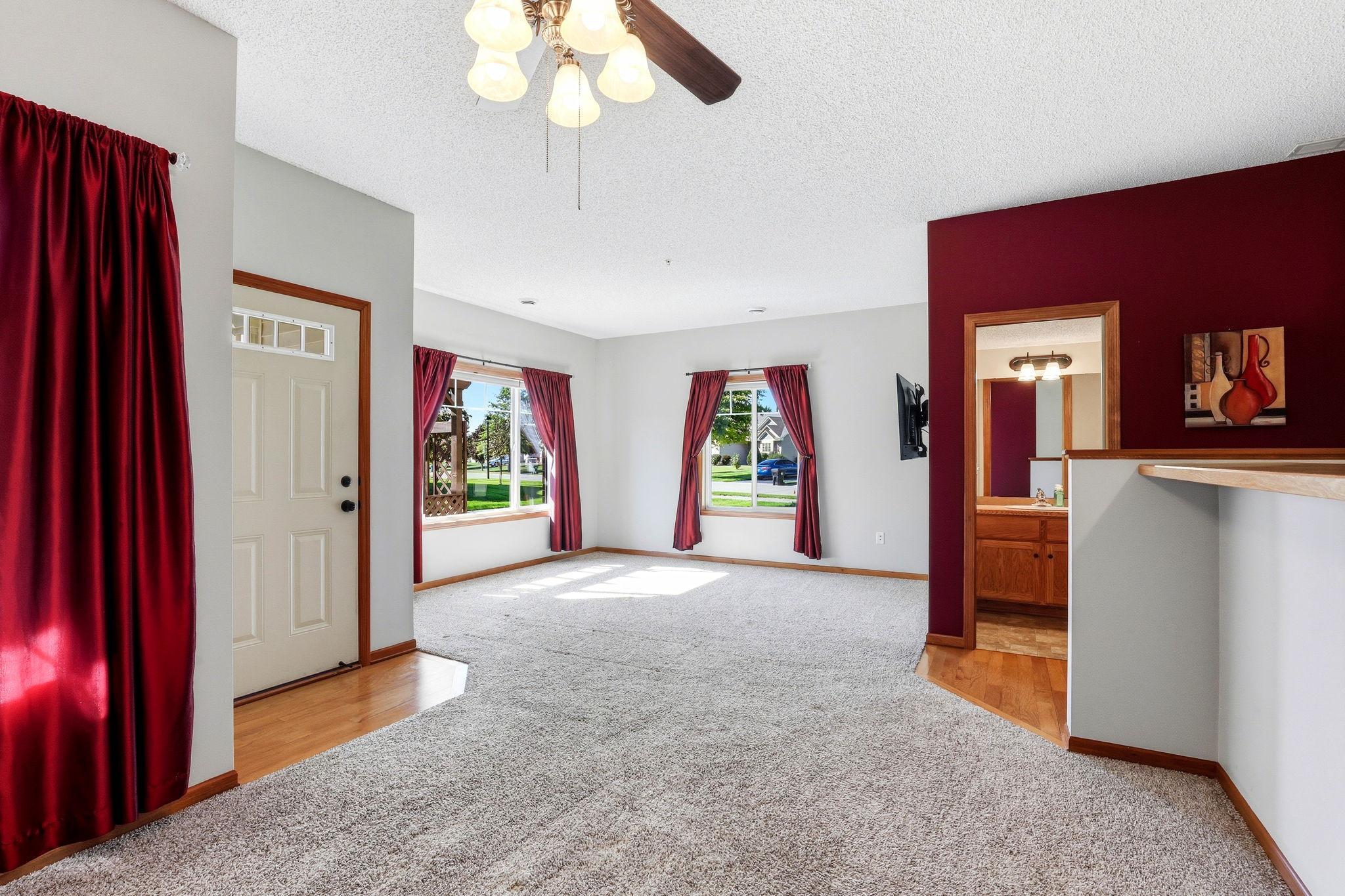 146 Shetland Lane Property Photo 12