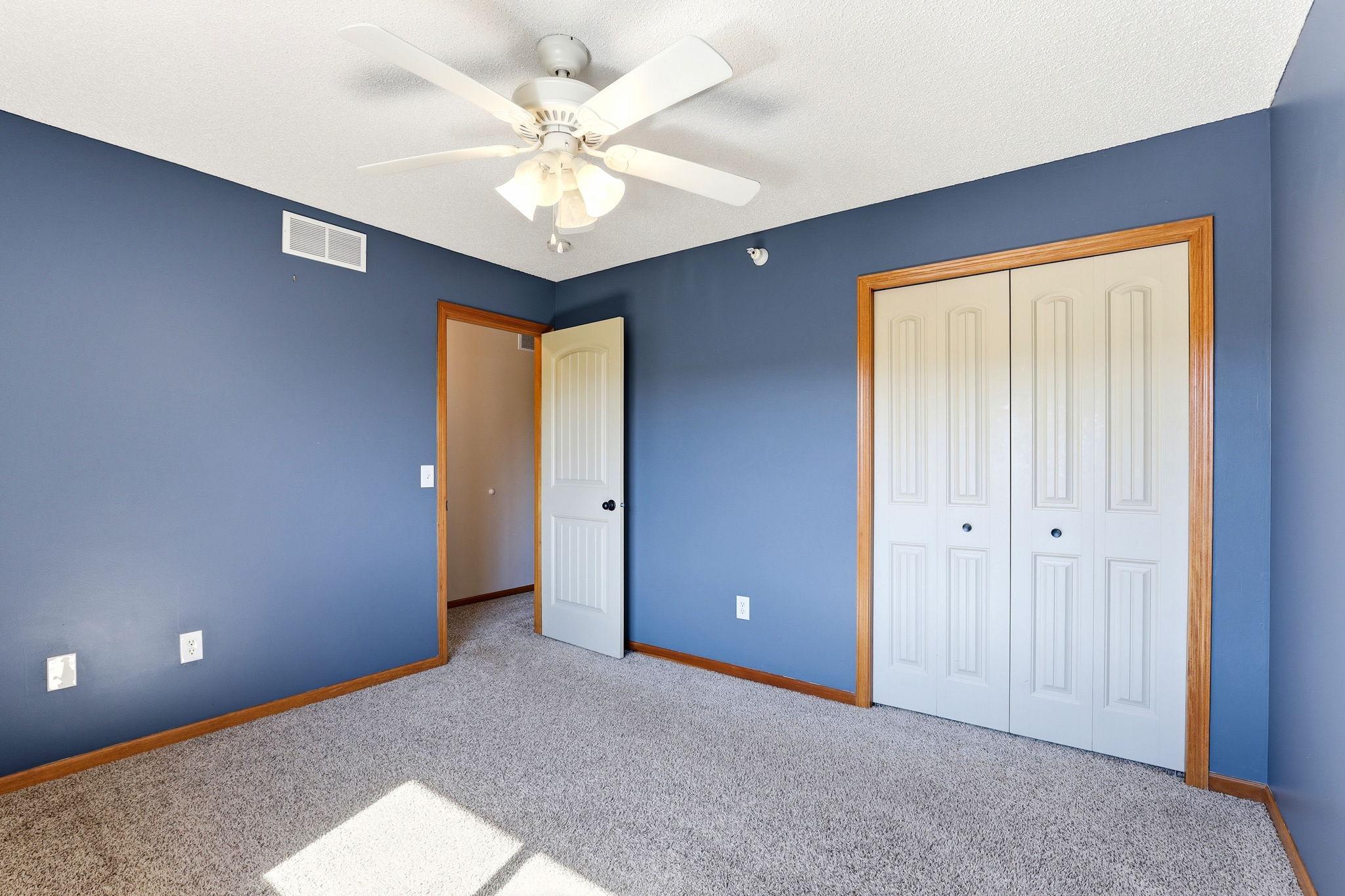 146 Shetland Lane Property Photo 22
