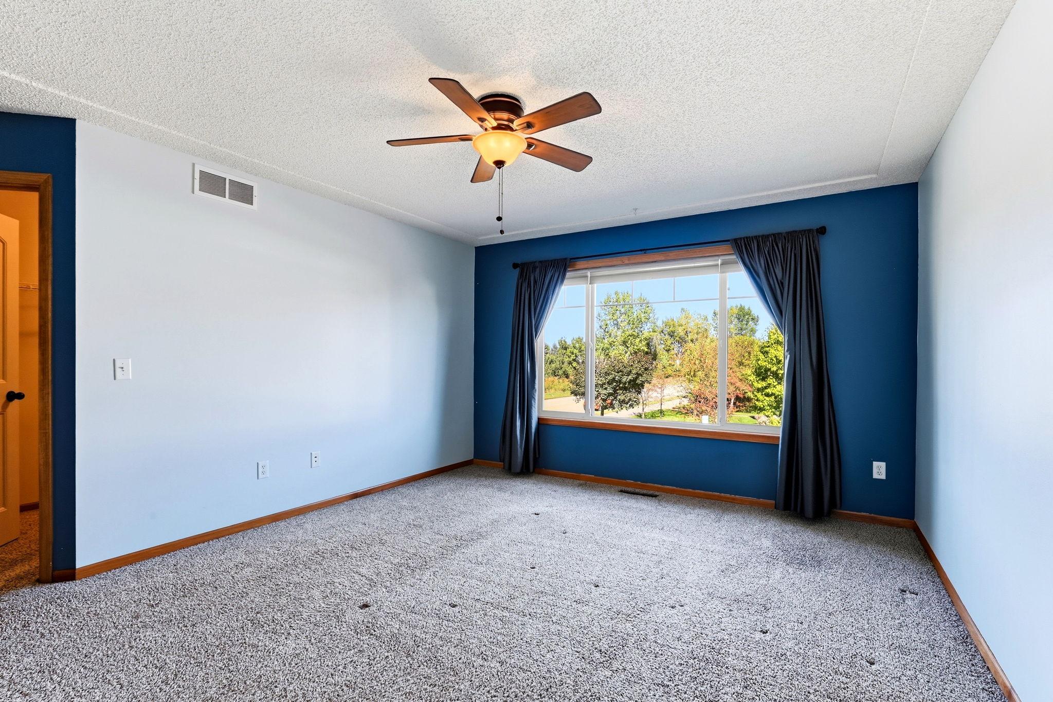 146 Shetland Lane Property Photo 23