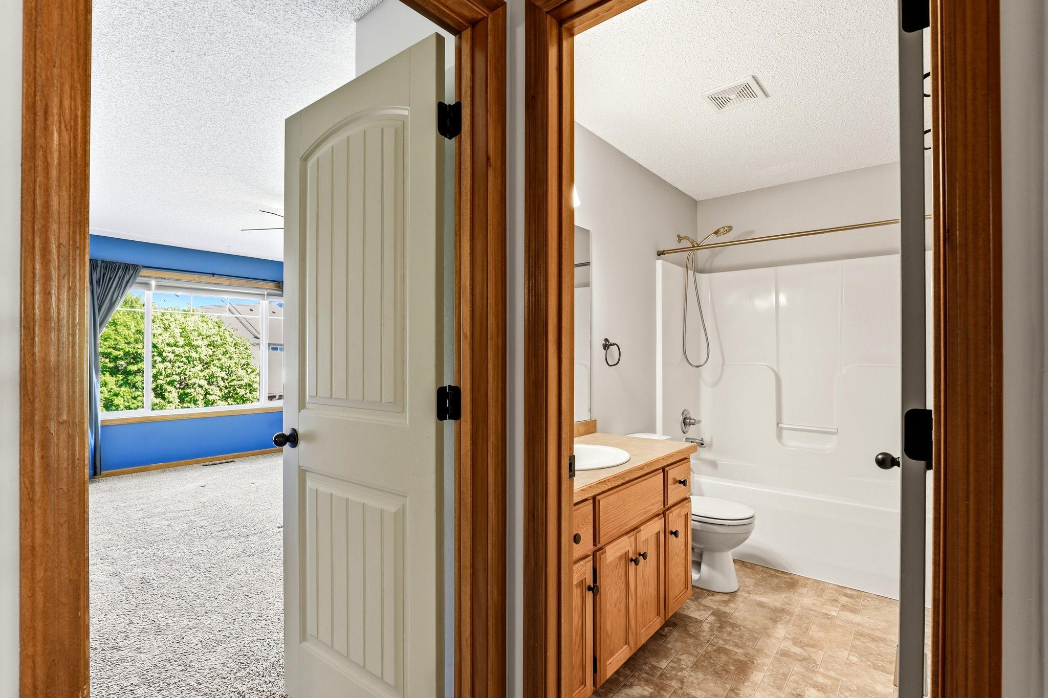 146 Shetland Lane Property Photo 28