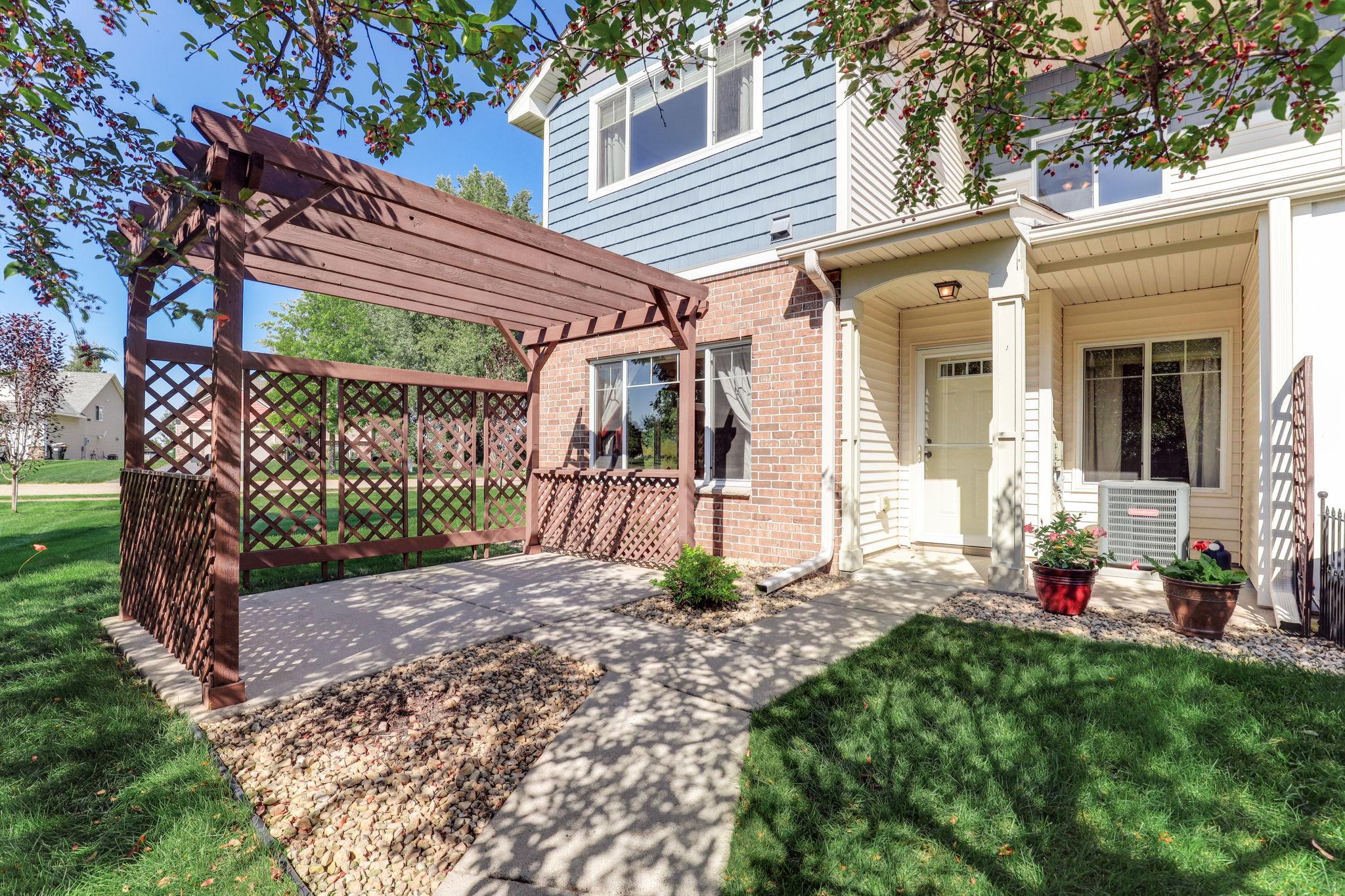 146 Shetland Lane Property Photo 32