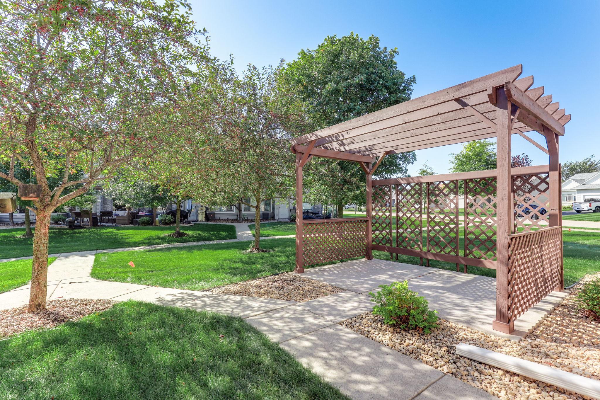 146 Shetland Lane Property Photo 33