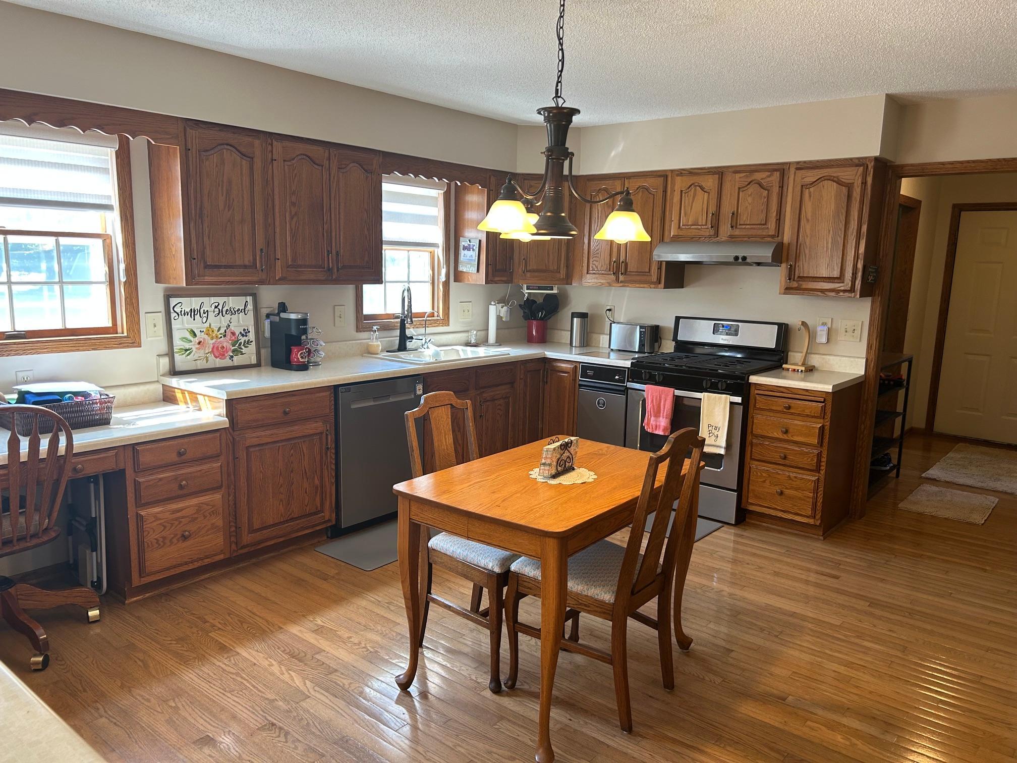 1204 Horizon Drive Property Photo 2