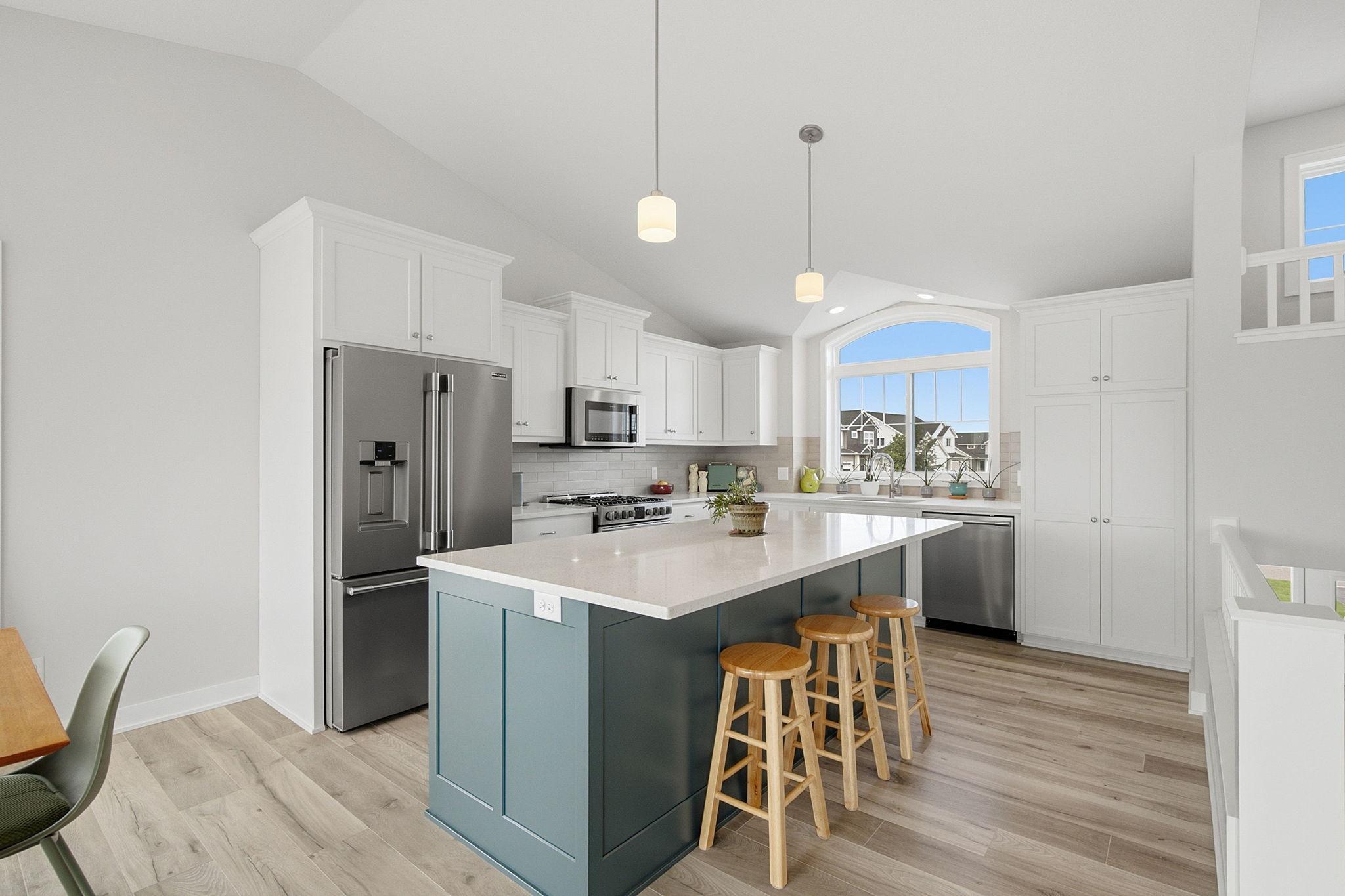1310 142nd Street E Property Photo 7