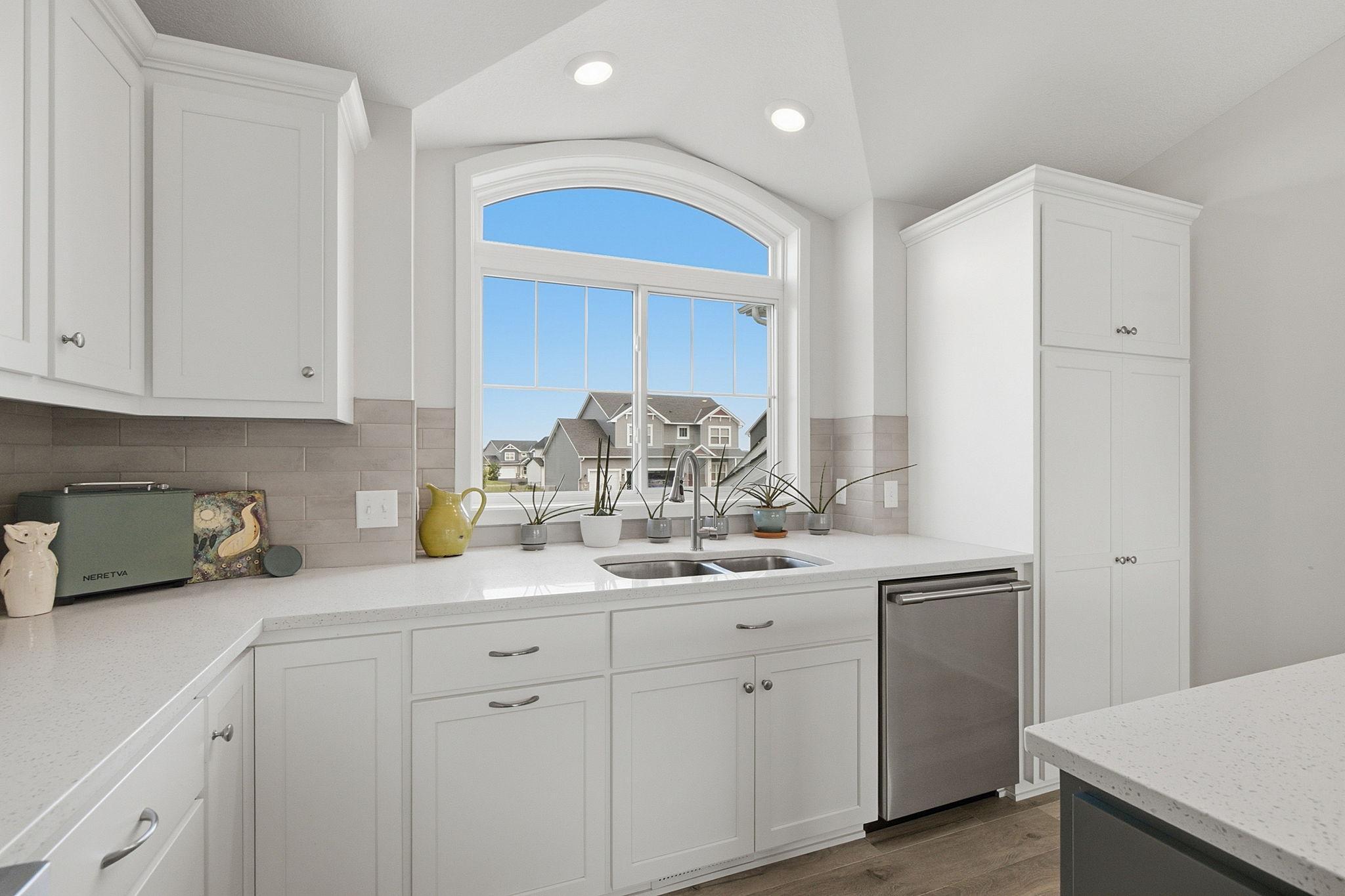 1310 142nd Street E Property Photo 10