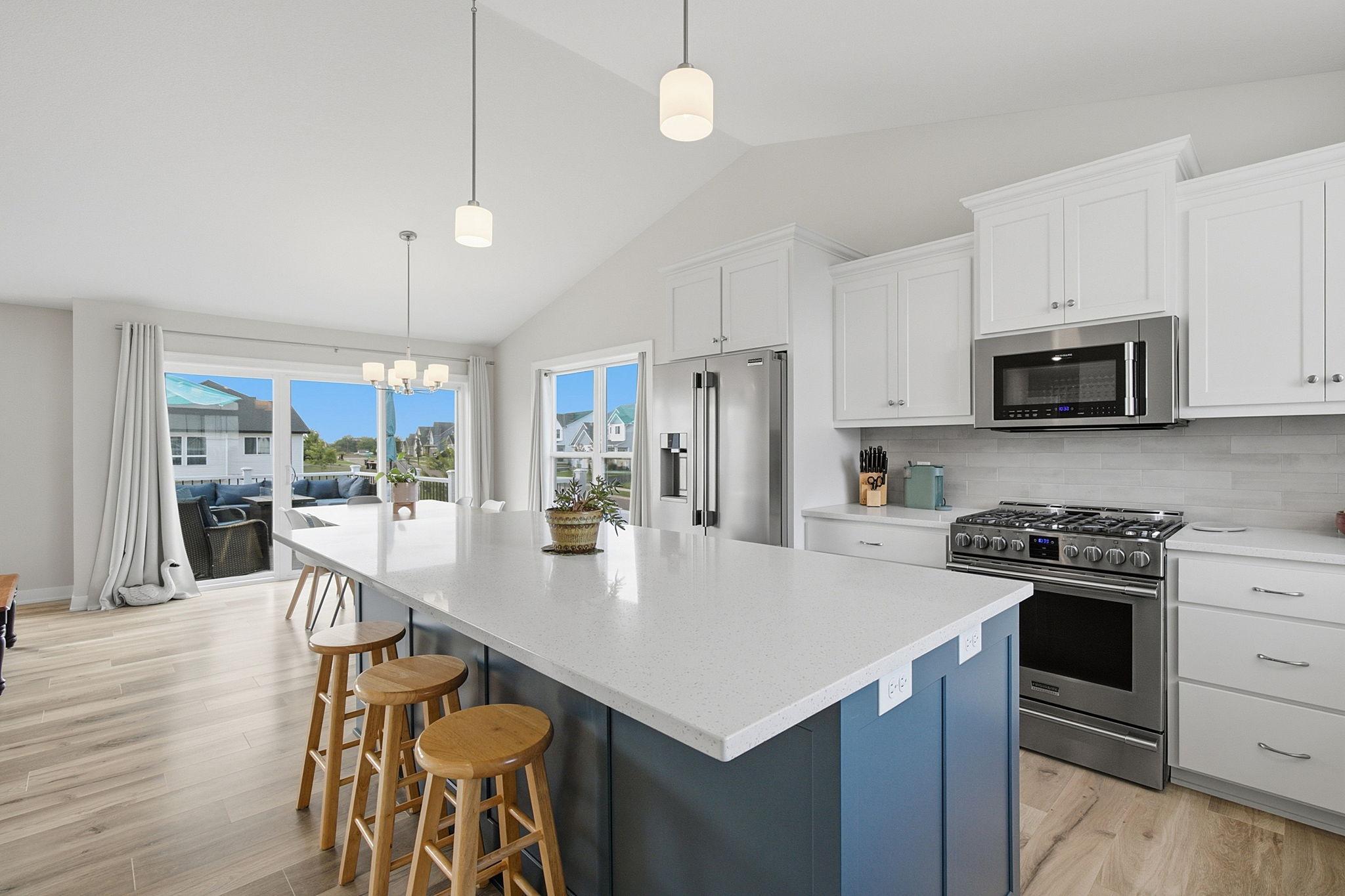 1310 142nd Street E Property Photo 11