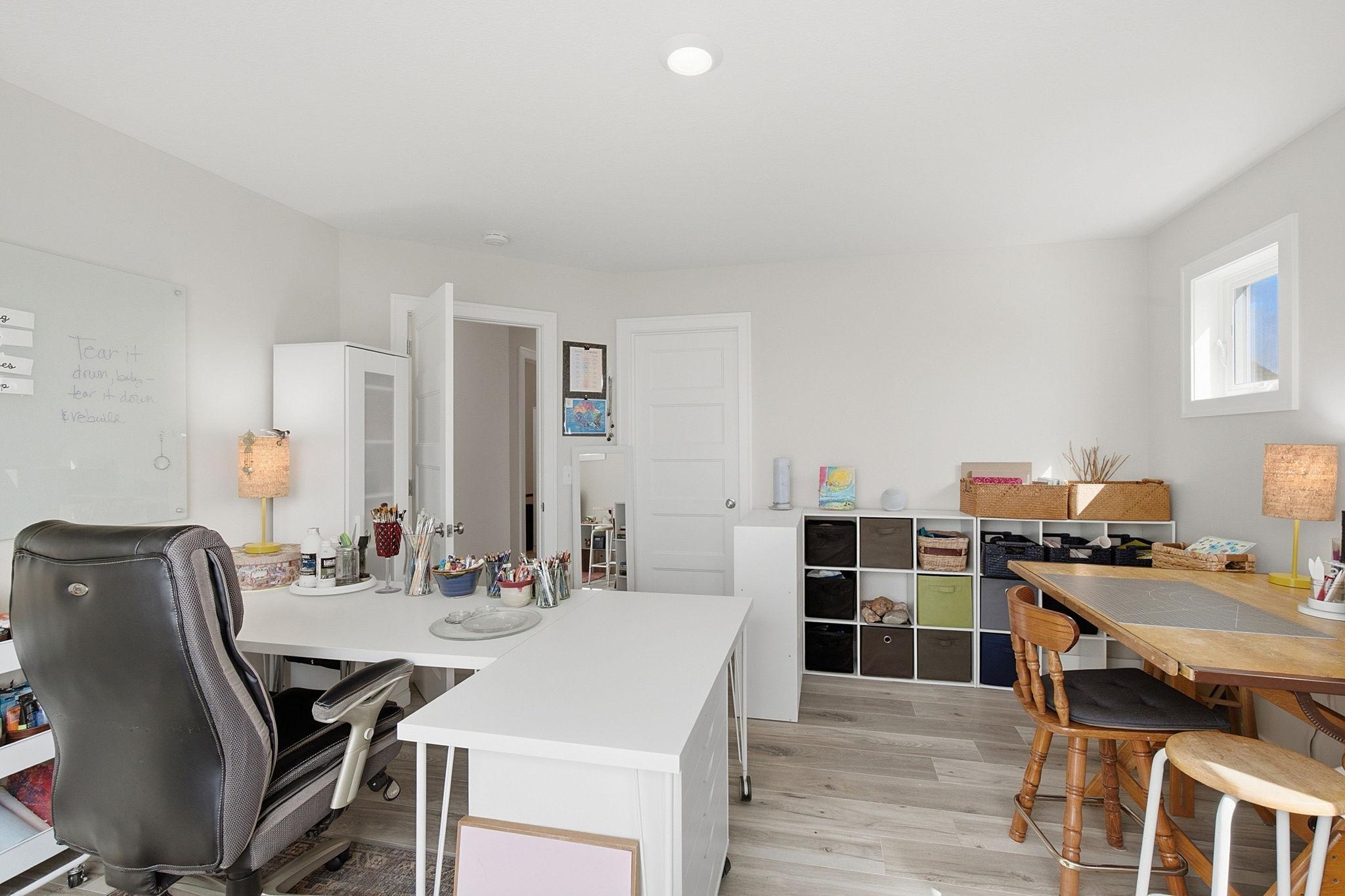 1310 142nd Street E Property Photo 16