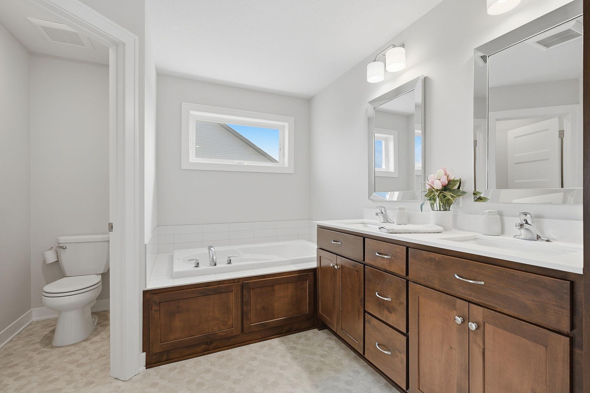 1310 142nd Street E Property Photo 25