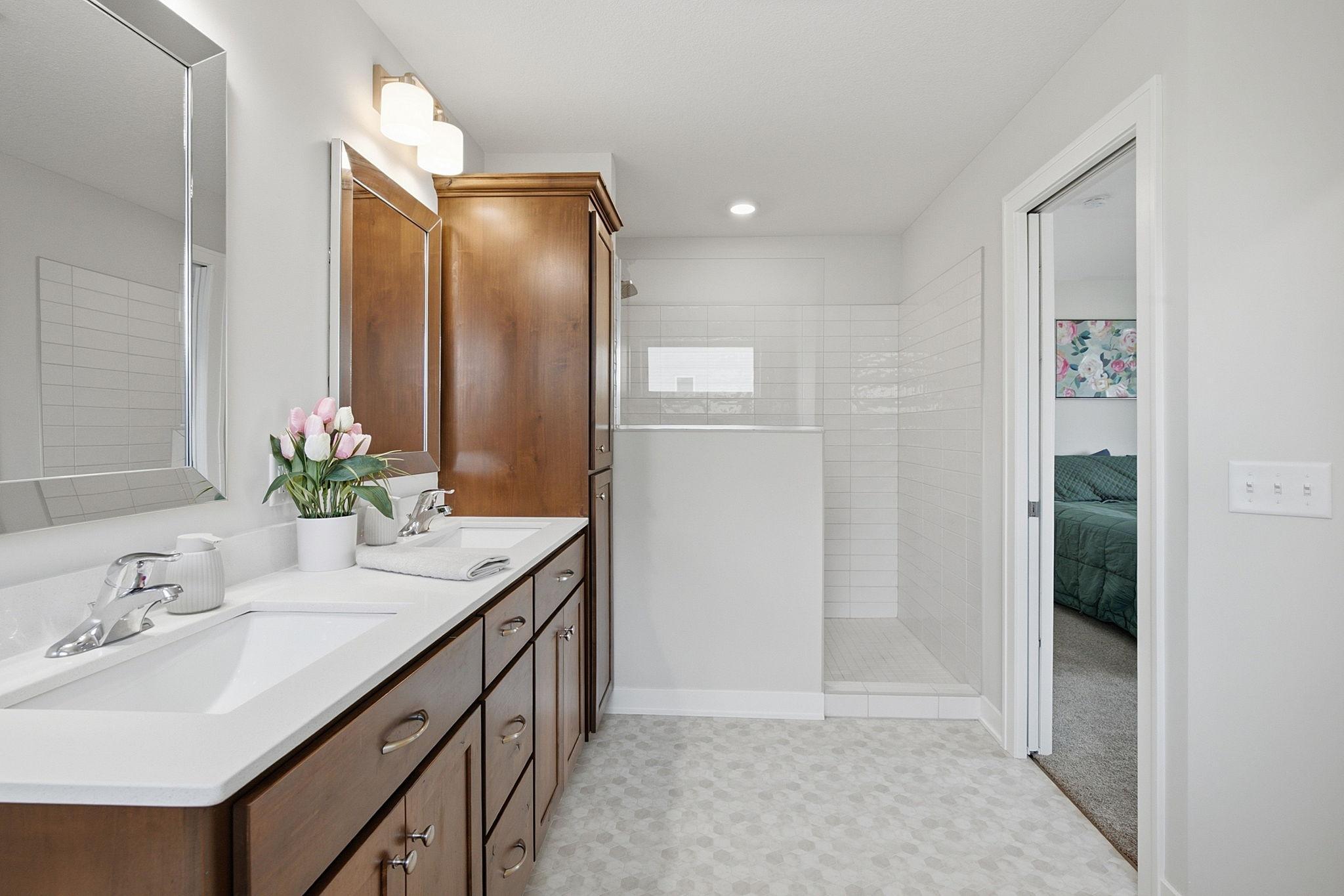 1310 142nd Street E Property Photo 27