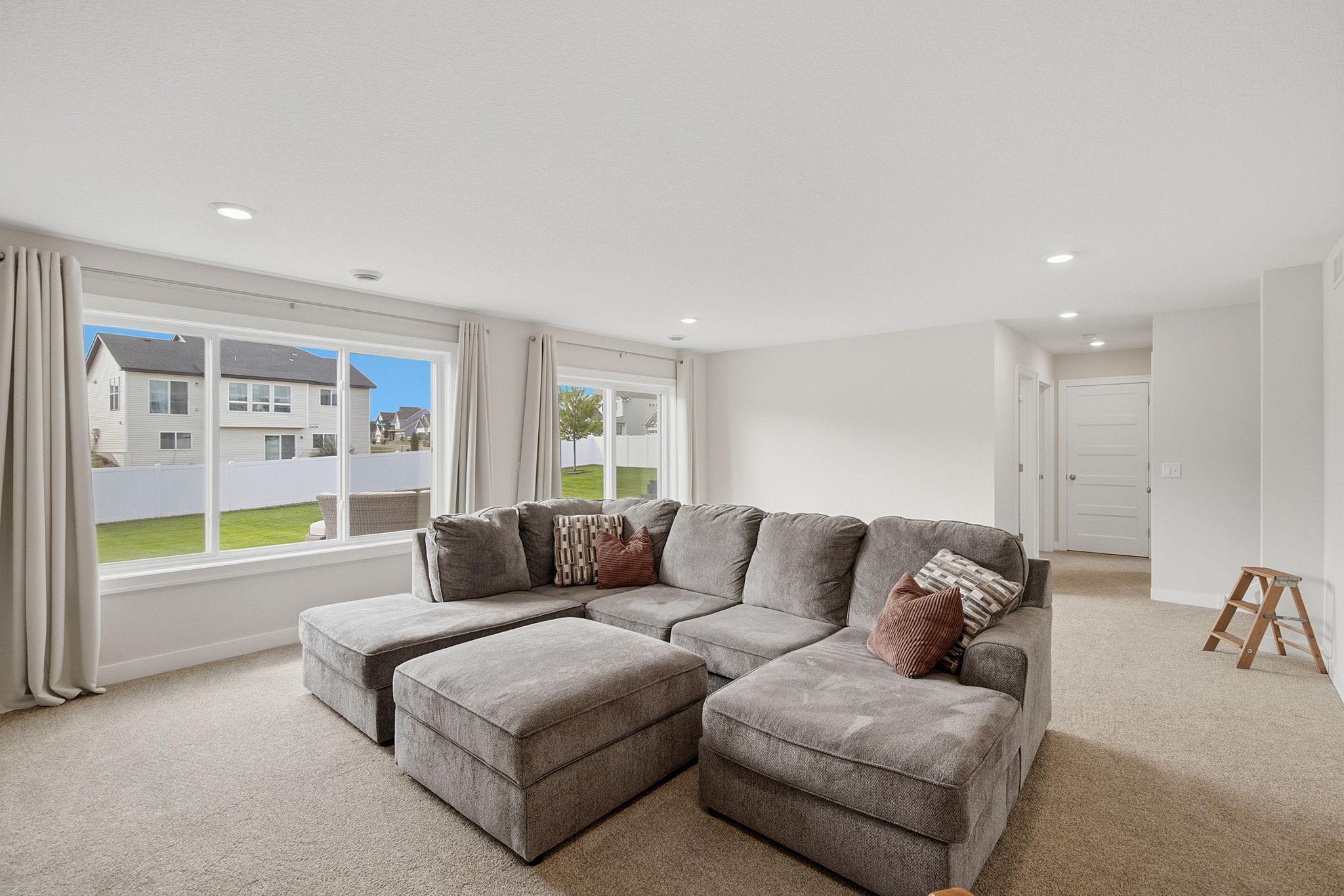 1310 142nd Street E Property Photo 33