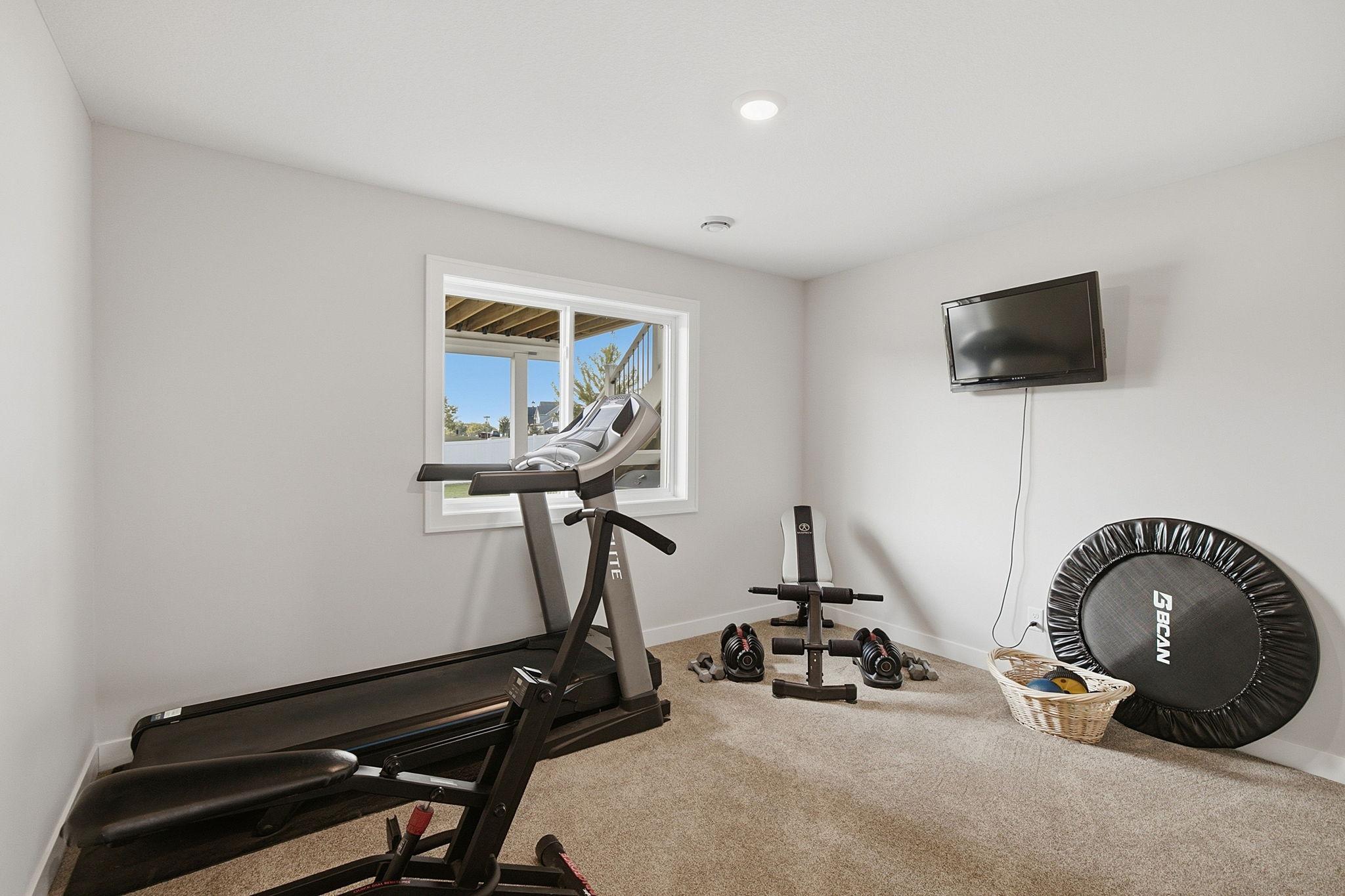 1310 142nd Street E Property Photo 37