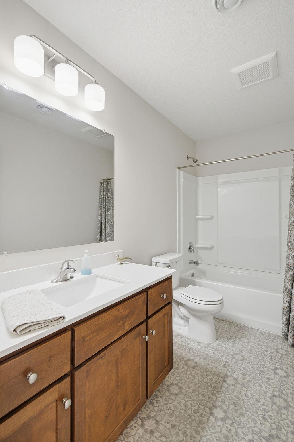 1310 142nd Street E Property Photo 39