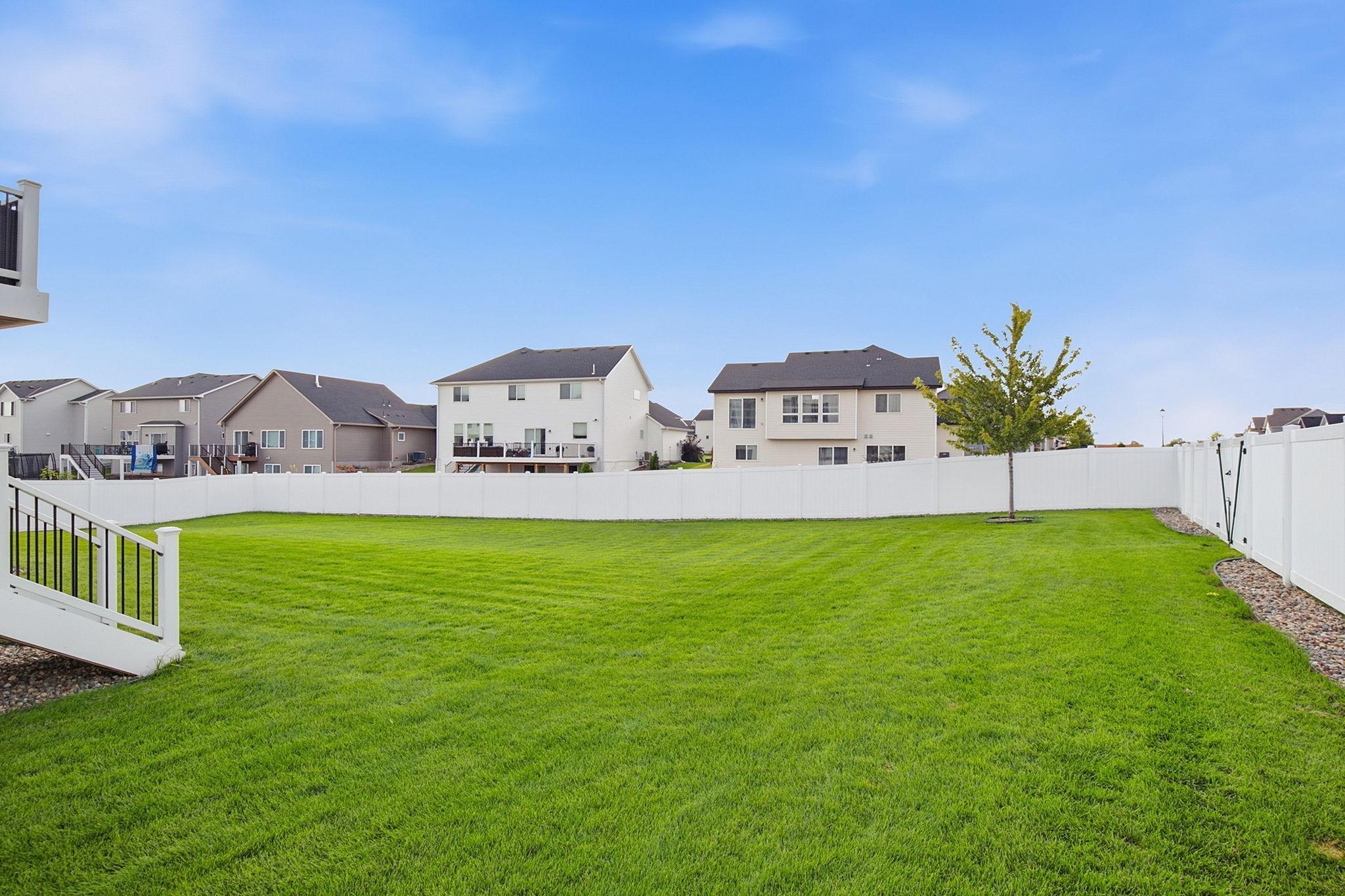 1310 142nd Street E Property Photo 46