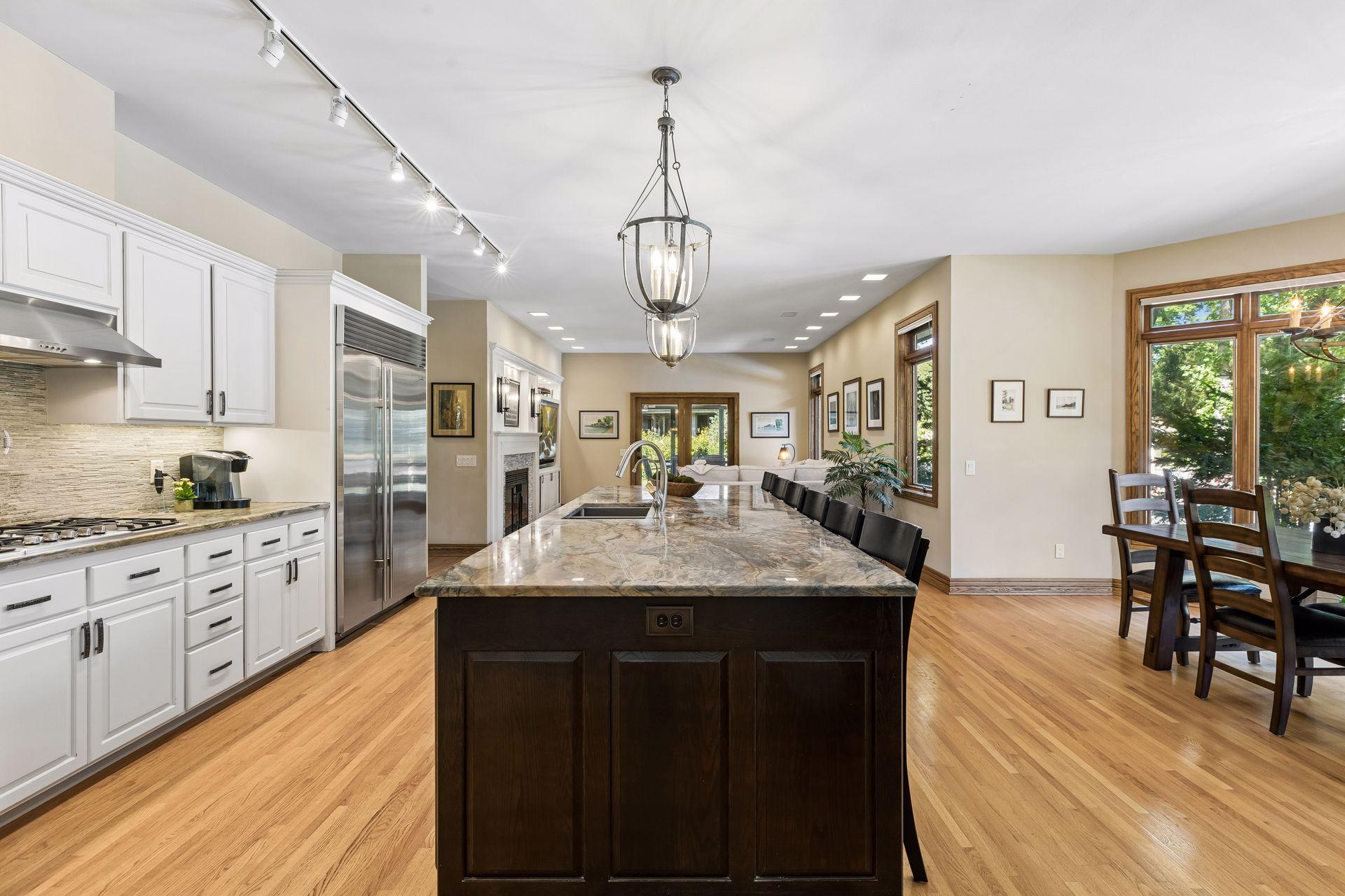 28010 Boulder Bridge Drive Property Photo 10