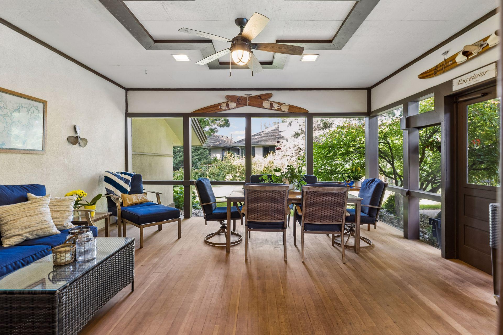 28010 Boulder Bridge Drive Property Photo 16