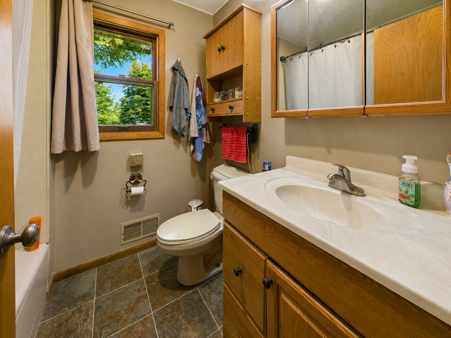 543 5th Avenue Ne Property Photo 14