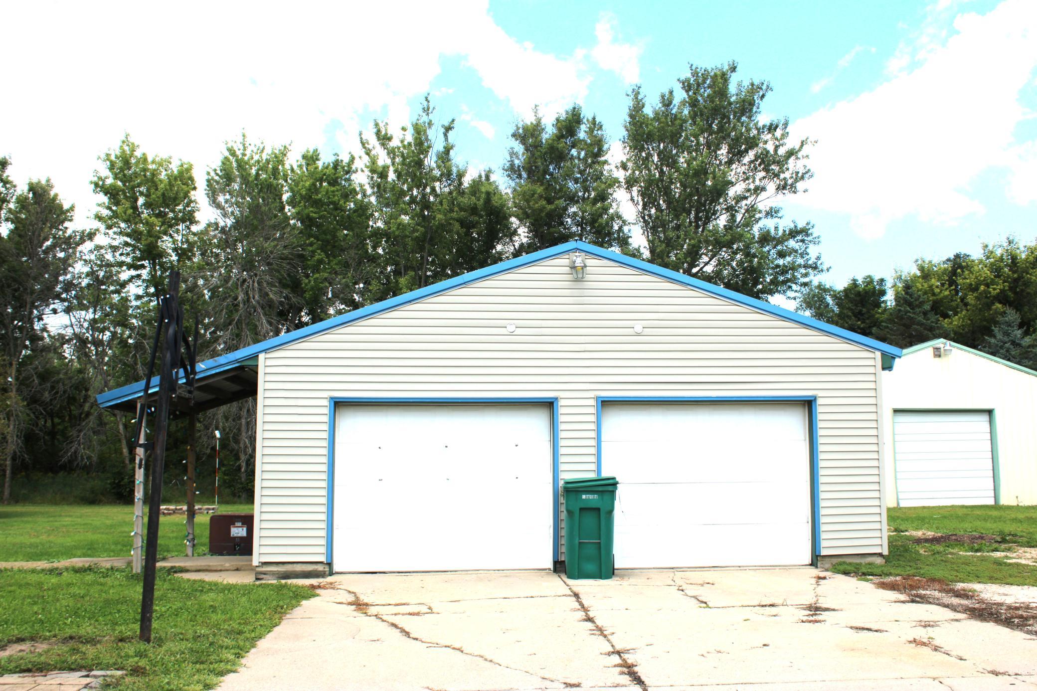 58354 220th Street Property Photo 12