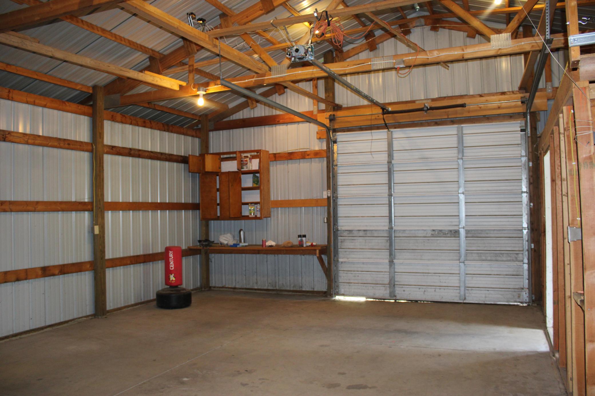 58354 220th Street Property Photo 24