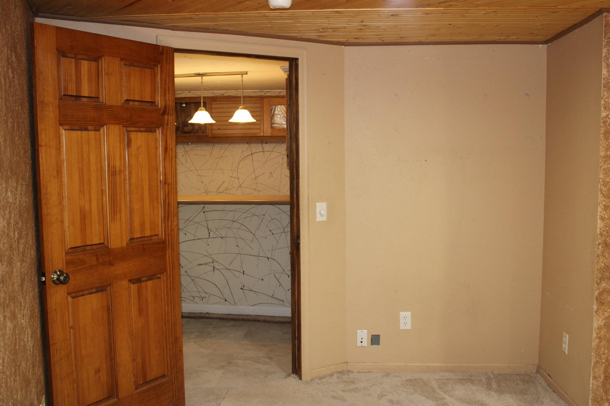 58354 220th Street Property Photo 54