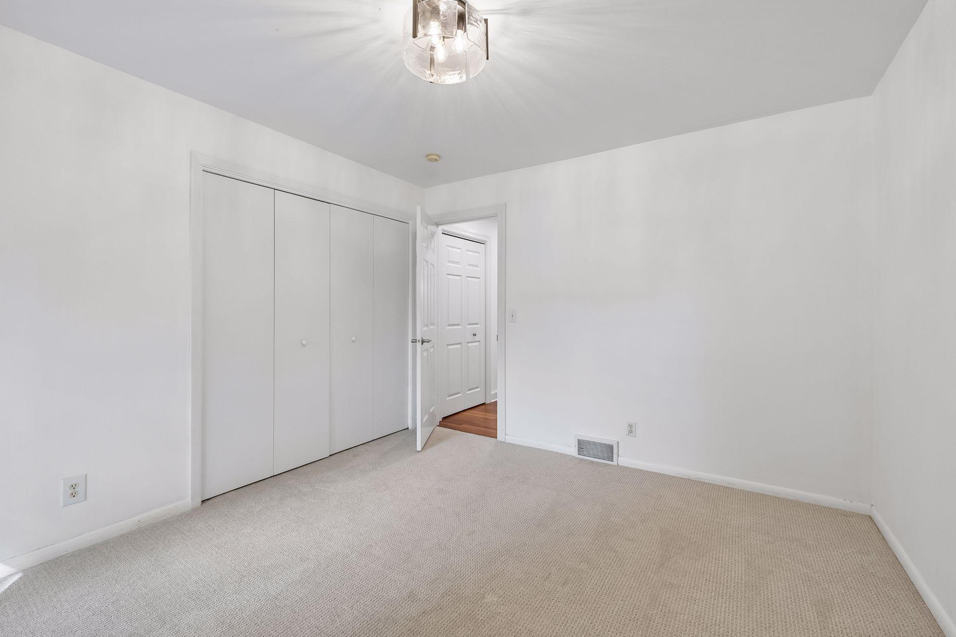 7101 Mark Terrace Drive Property Photo 43