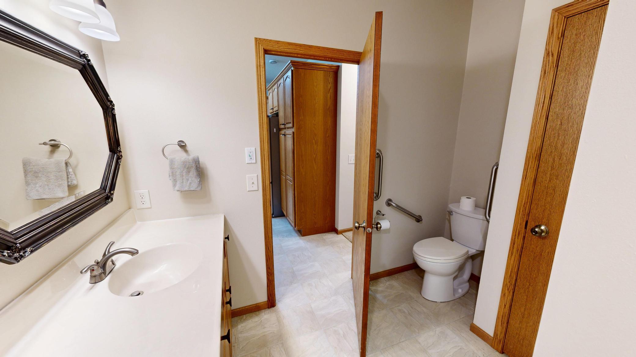 2858 9th Avenue Se Property Photo 20