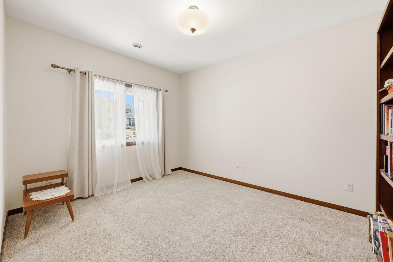 3049 Nottingham Road S Property Photo 15