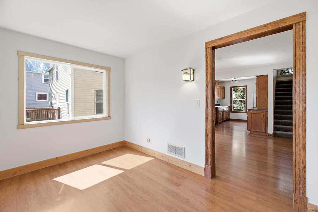 234 1st Avenue Nw Property Photo 4