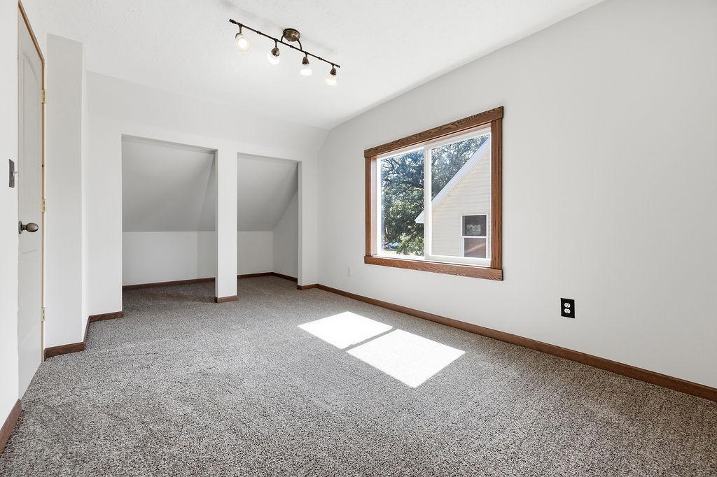234 1st Avenue Nw Property Photo 15