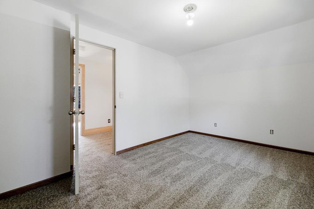 234 1st Avenue Nw Property Photo 19