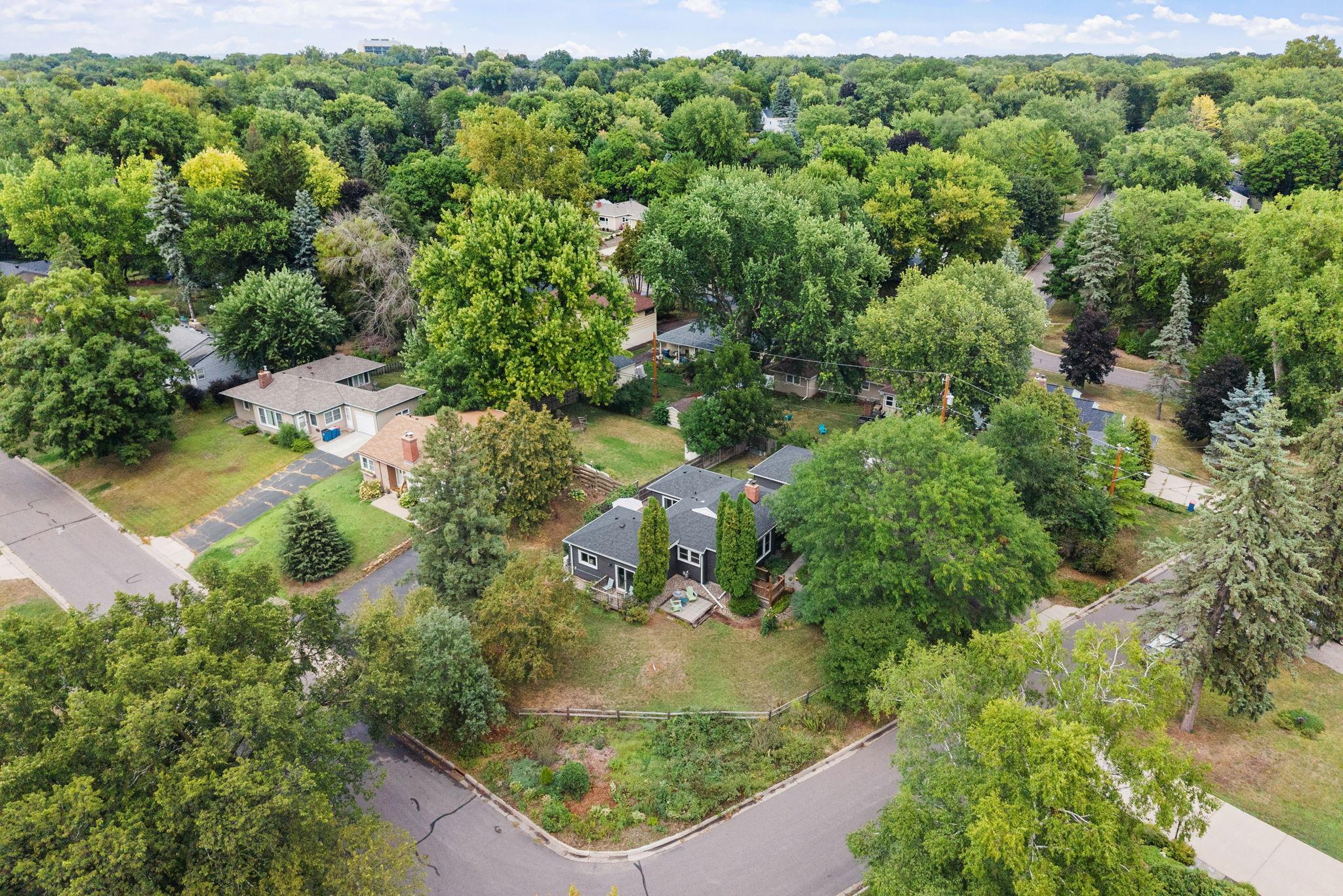 2310 Byrd Avenue N Property Photo 1