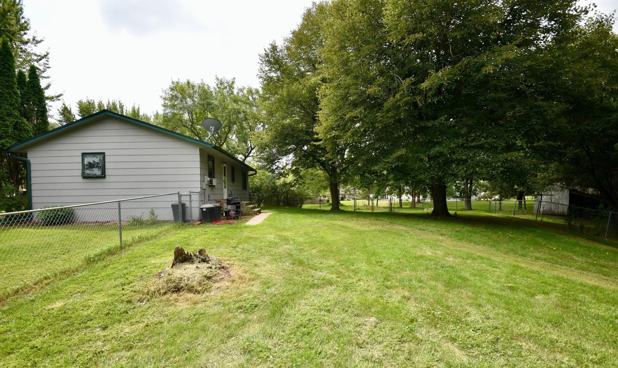 1145 Woodland Court Nw Property Photo 7