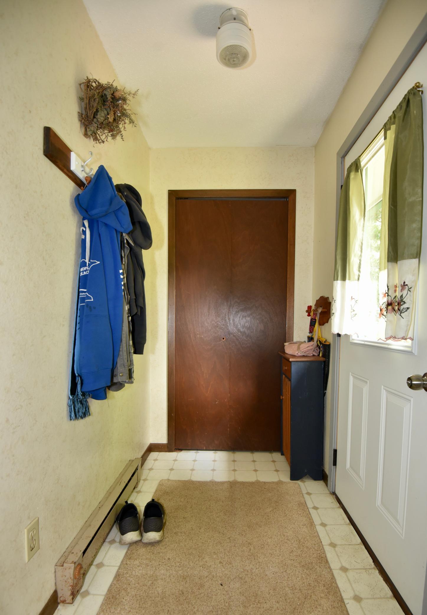 1145 Woodland Court Nw Property Photo 9