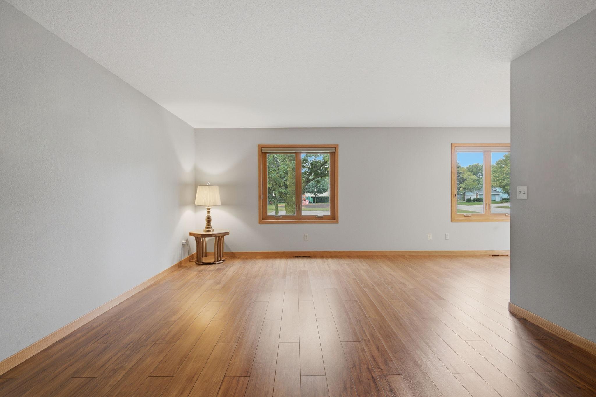 2704 13th Avenue Nw Property Photo 4