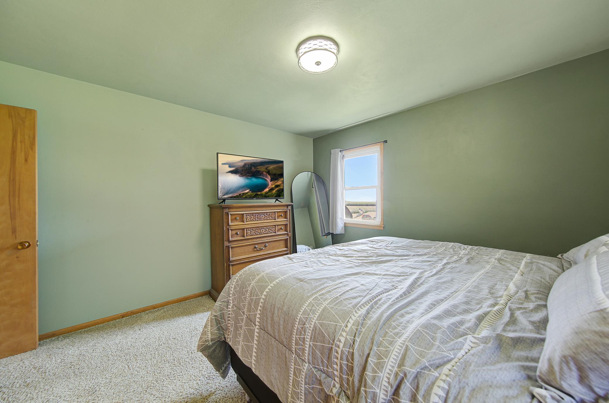 188 40th Street Property Photo 32
