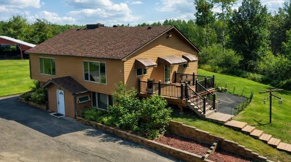 7144 Bodas Road Property Photo 4