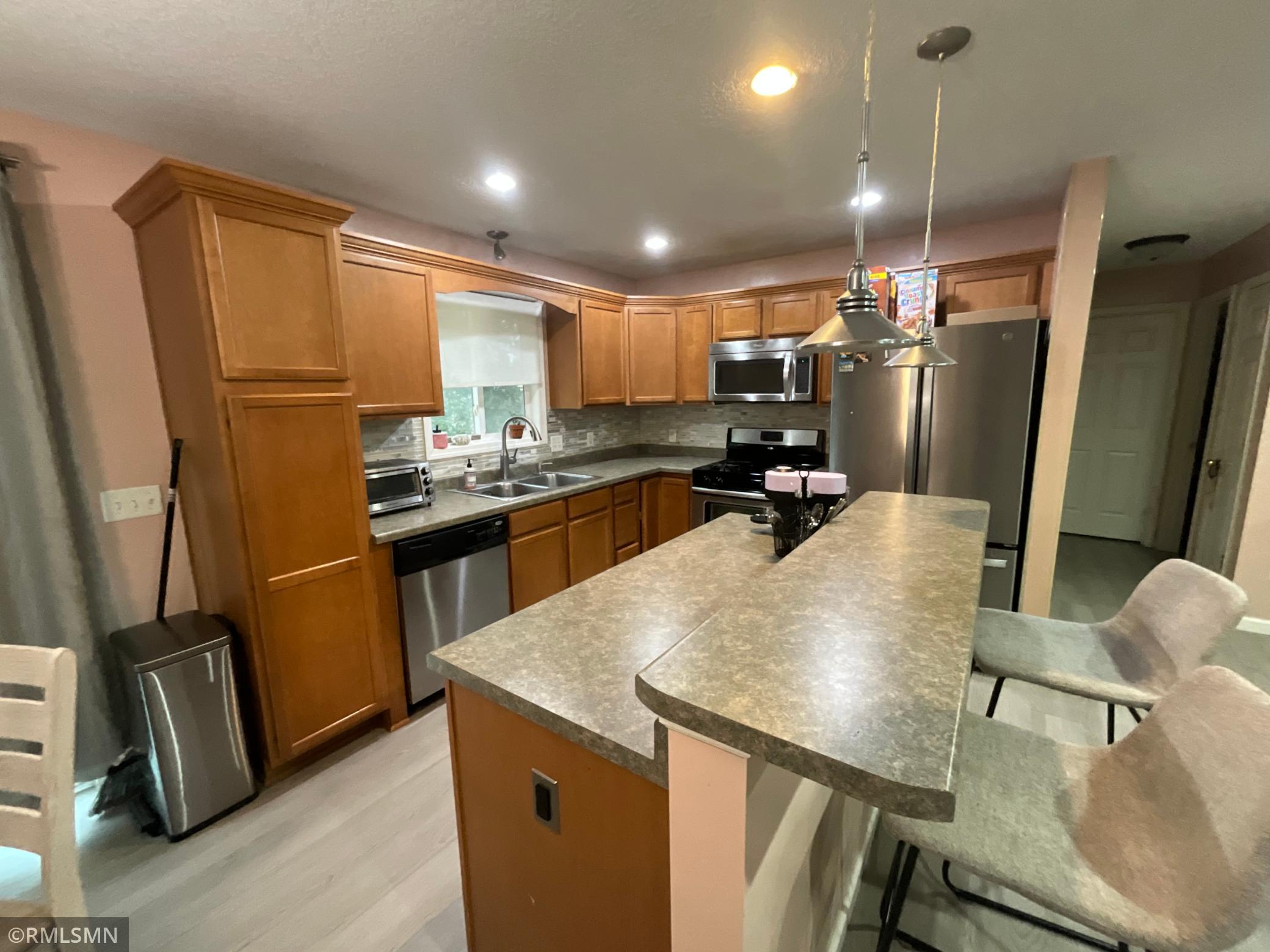 7308 Fremont Avenue N Property Photo 27