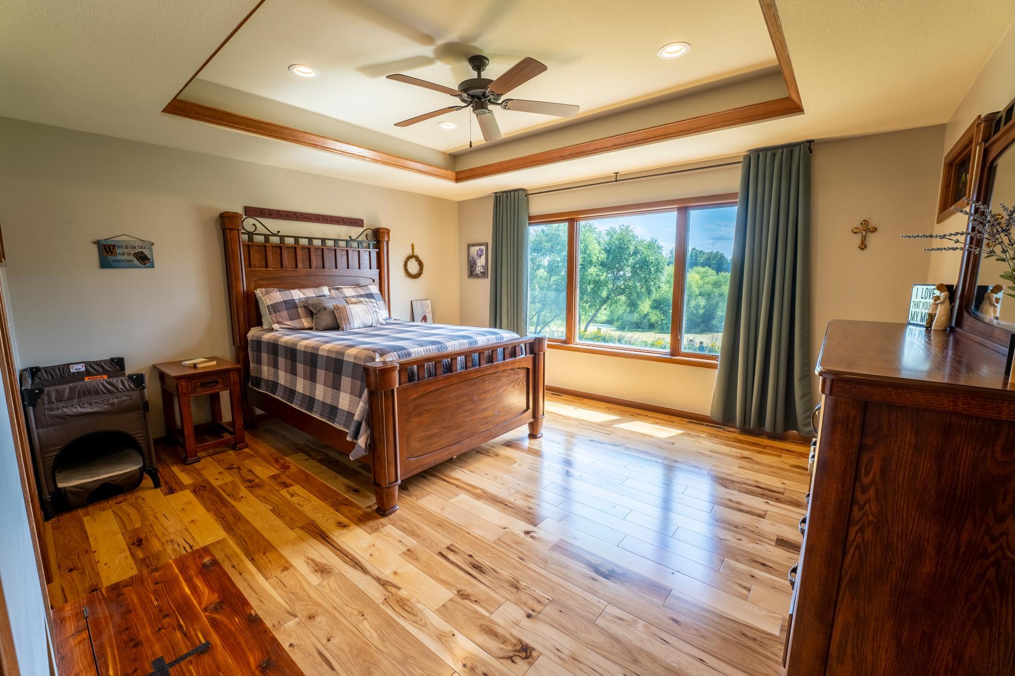 864 Goves Way Property Photo 17