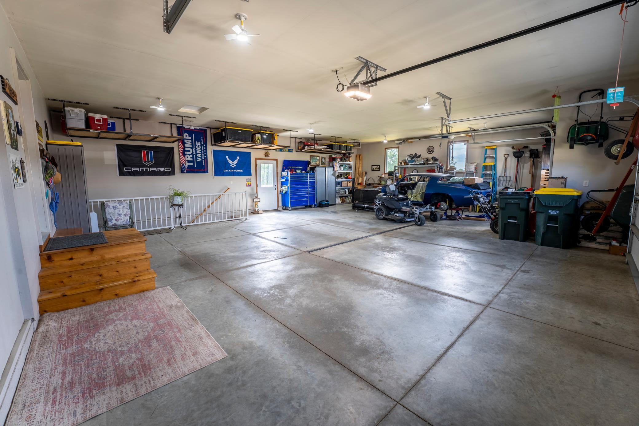 864 Goves Way Property Photo 33
