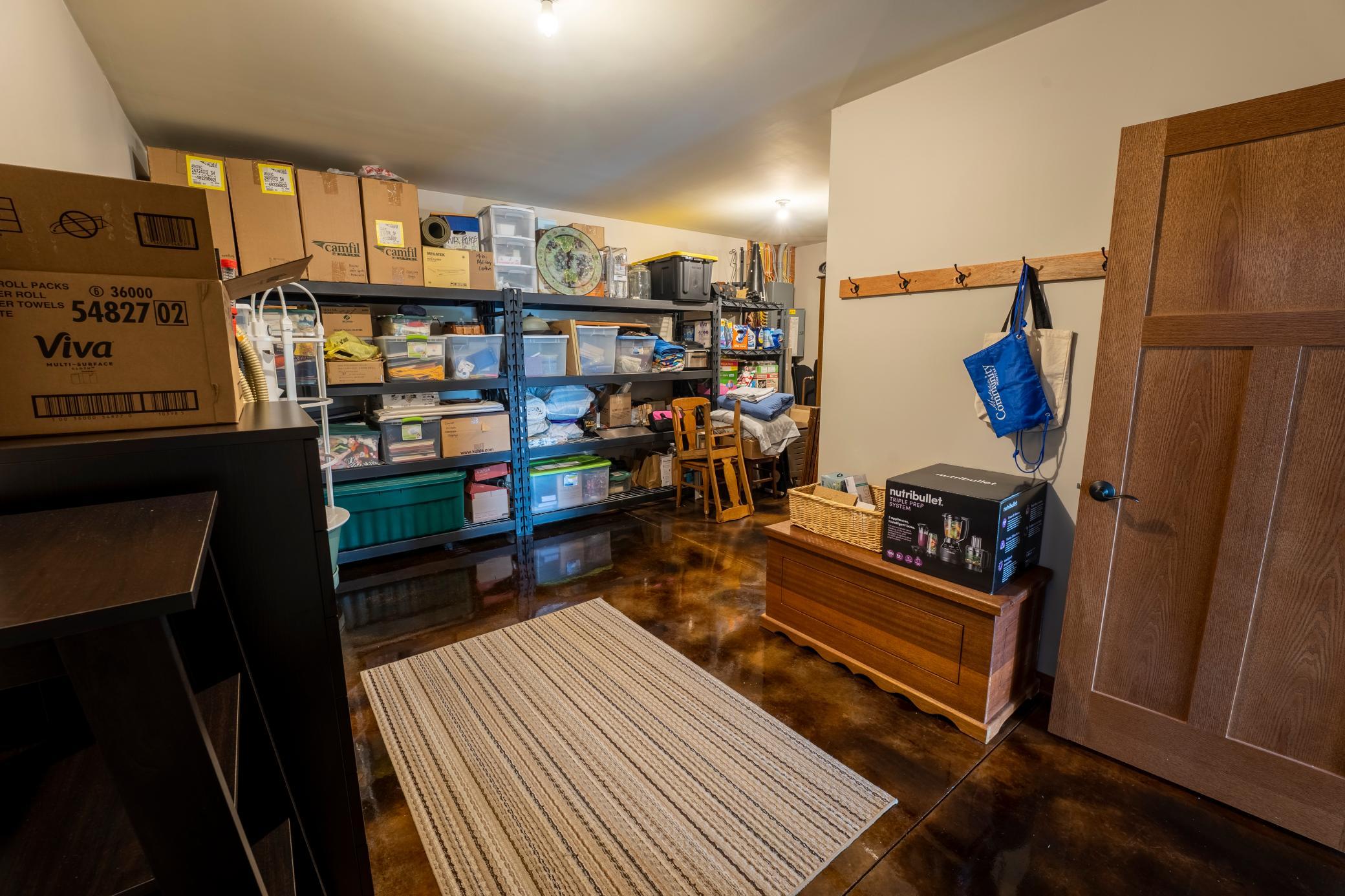 864 Goves Way Property Photo 40