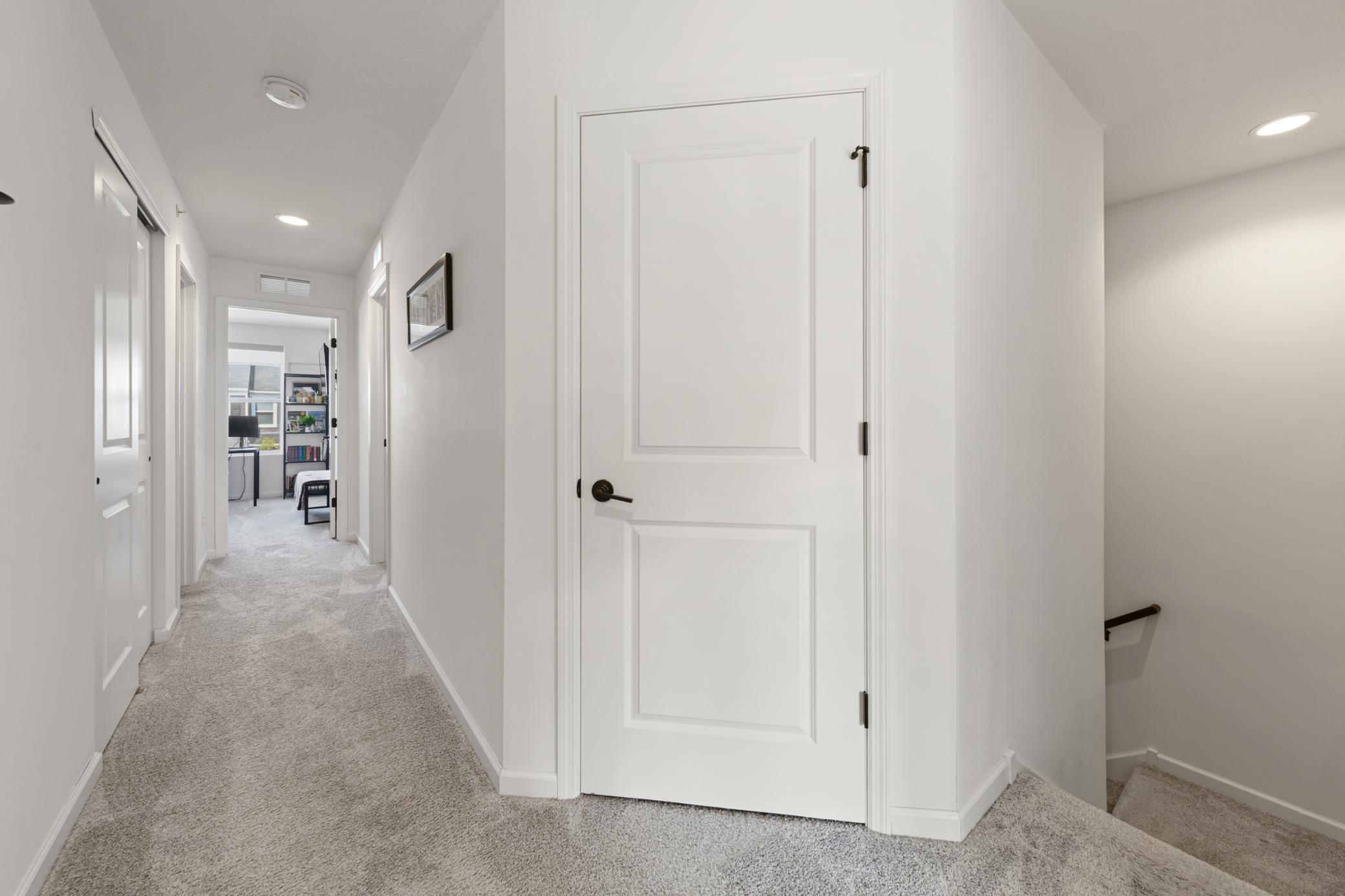 762 Stonegate Road Property Photo 16