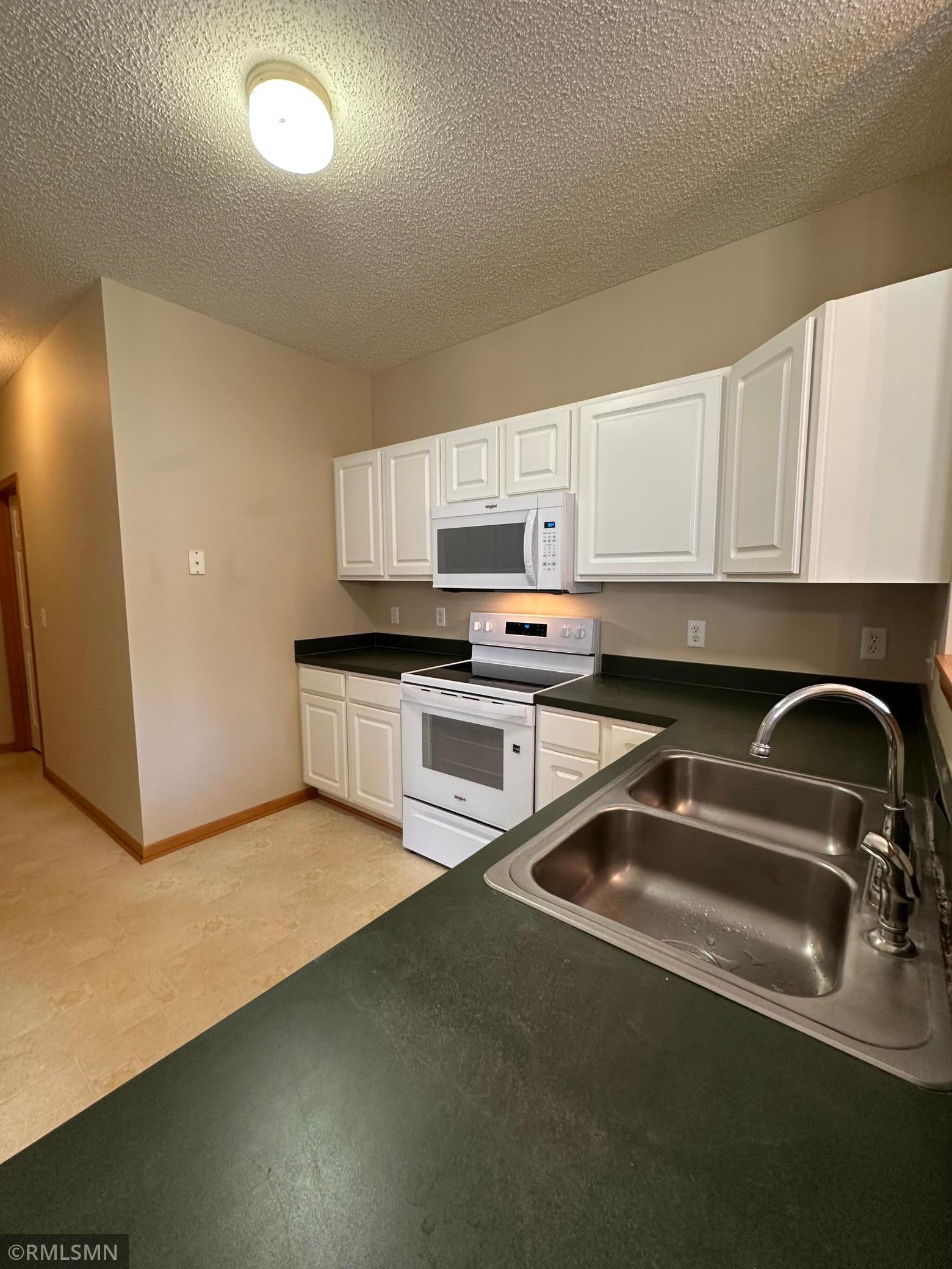 603 Providence Drive Property Photo 6