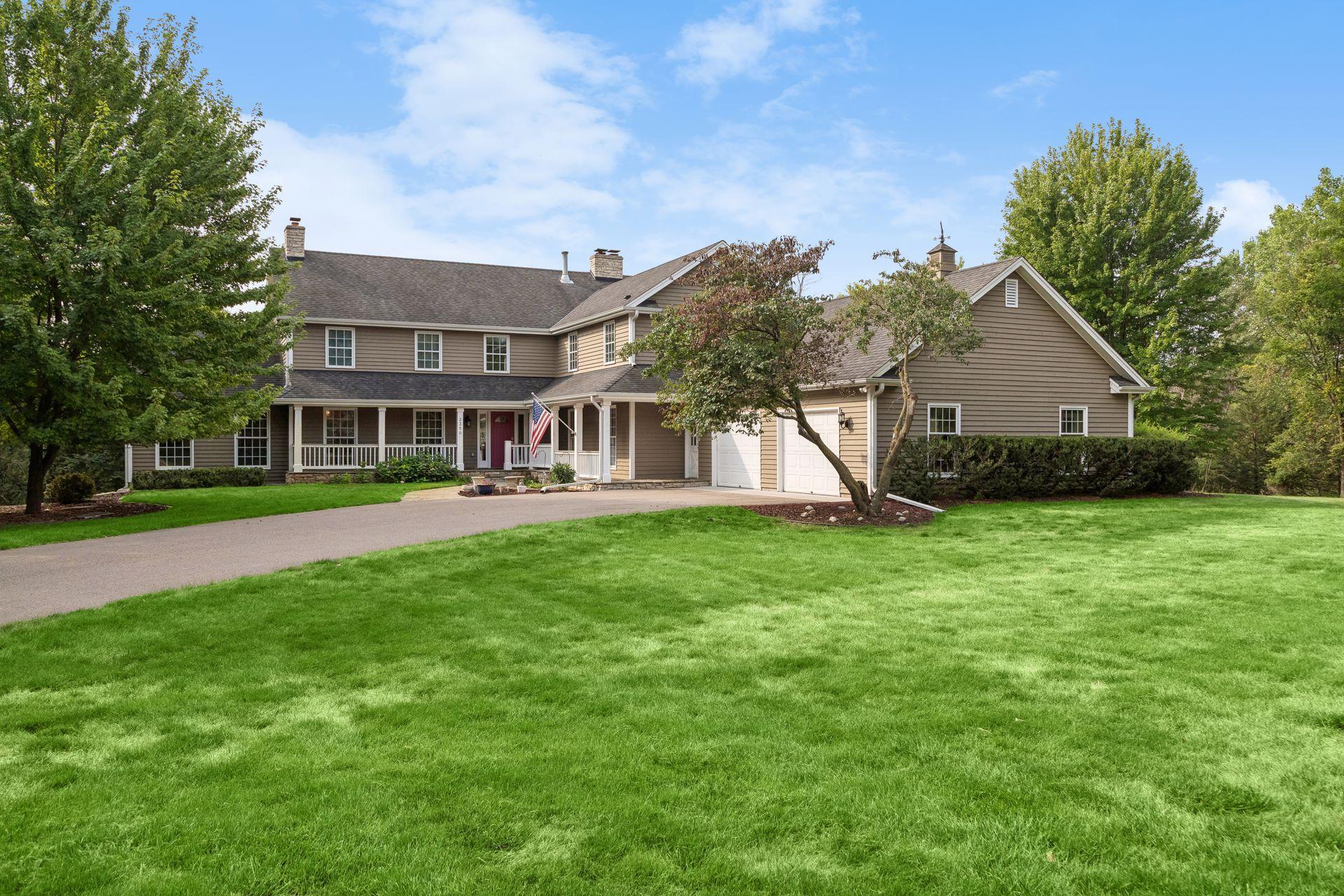 2350 Longview Circle Property Photo 1