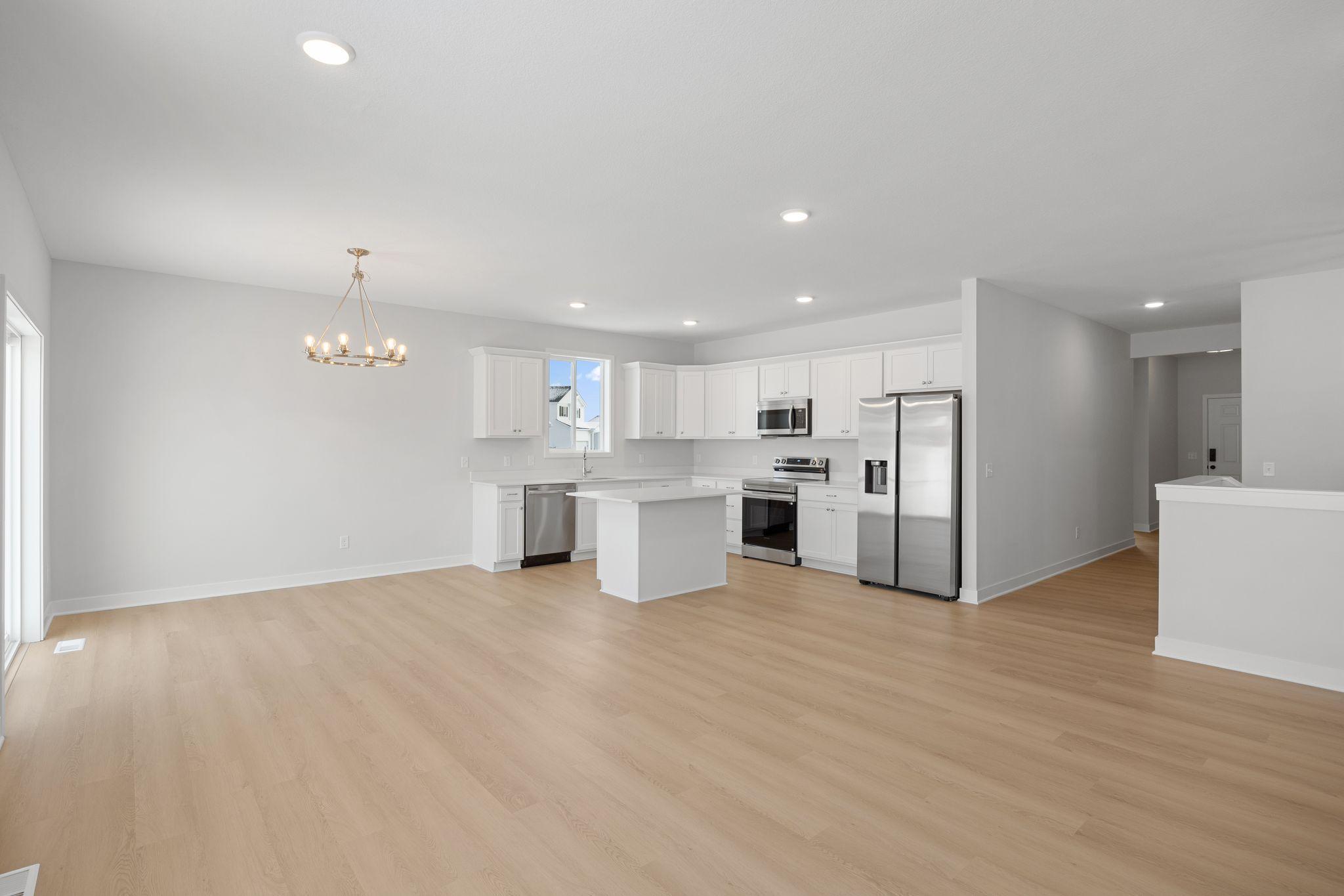 7473 170th Avenue Nw Property Photo 6