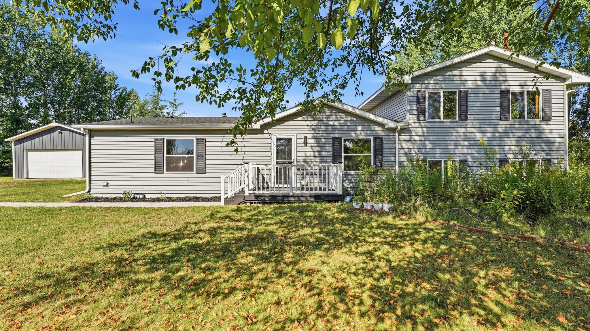 57098 Forest Boulevard Property Photo 1