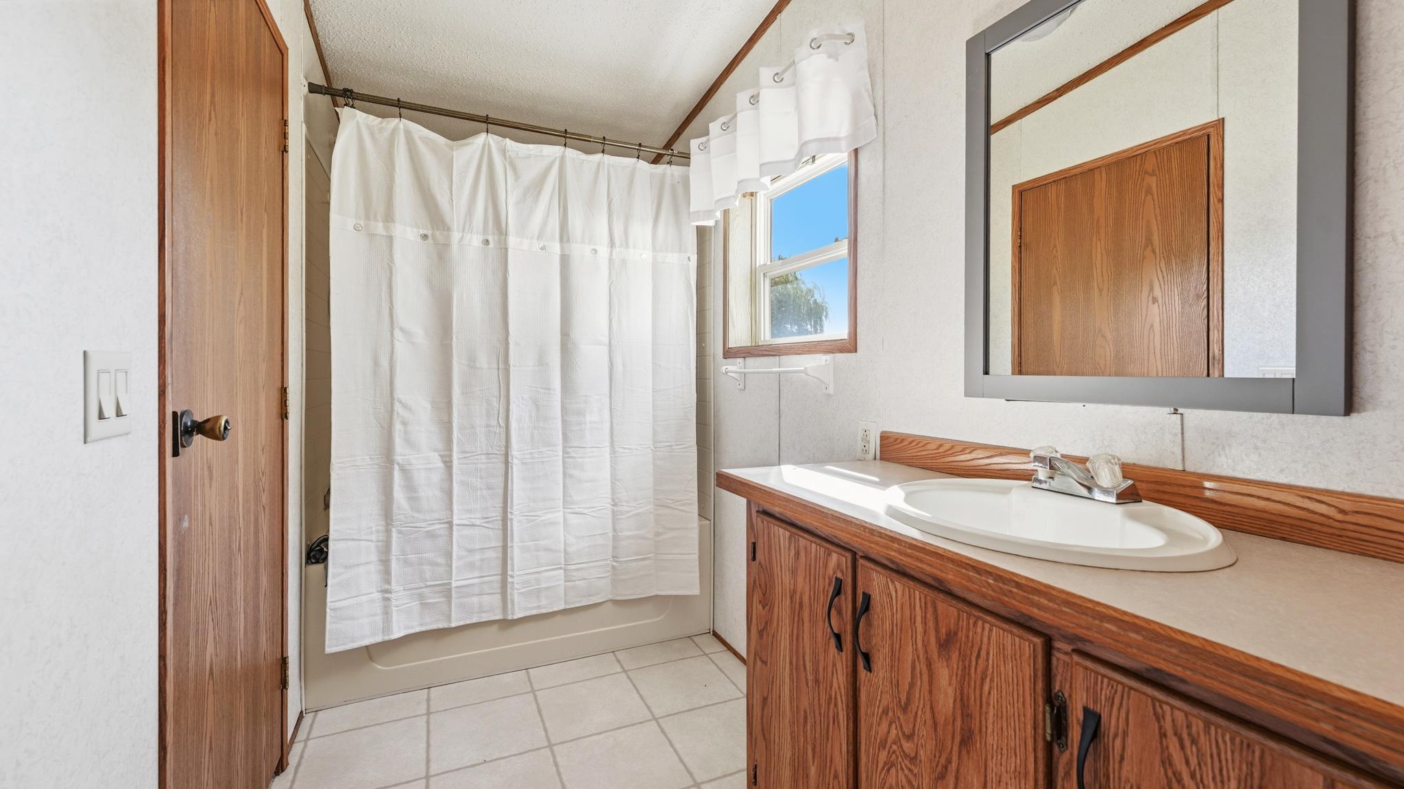 57098 Forest Boulevard Property Photo 16