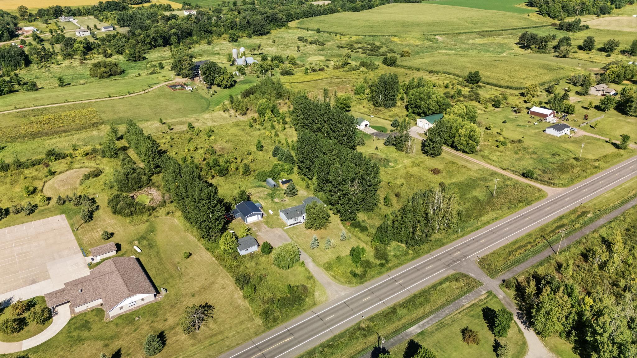 57098 Forest Boulevard Property Photo 40