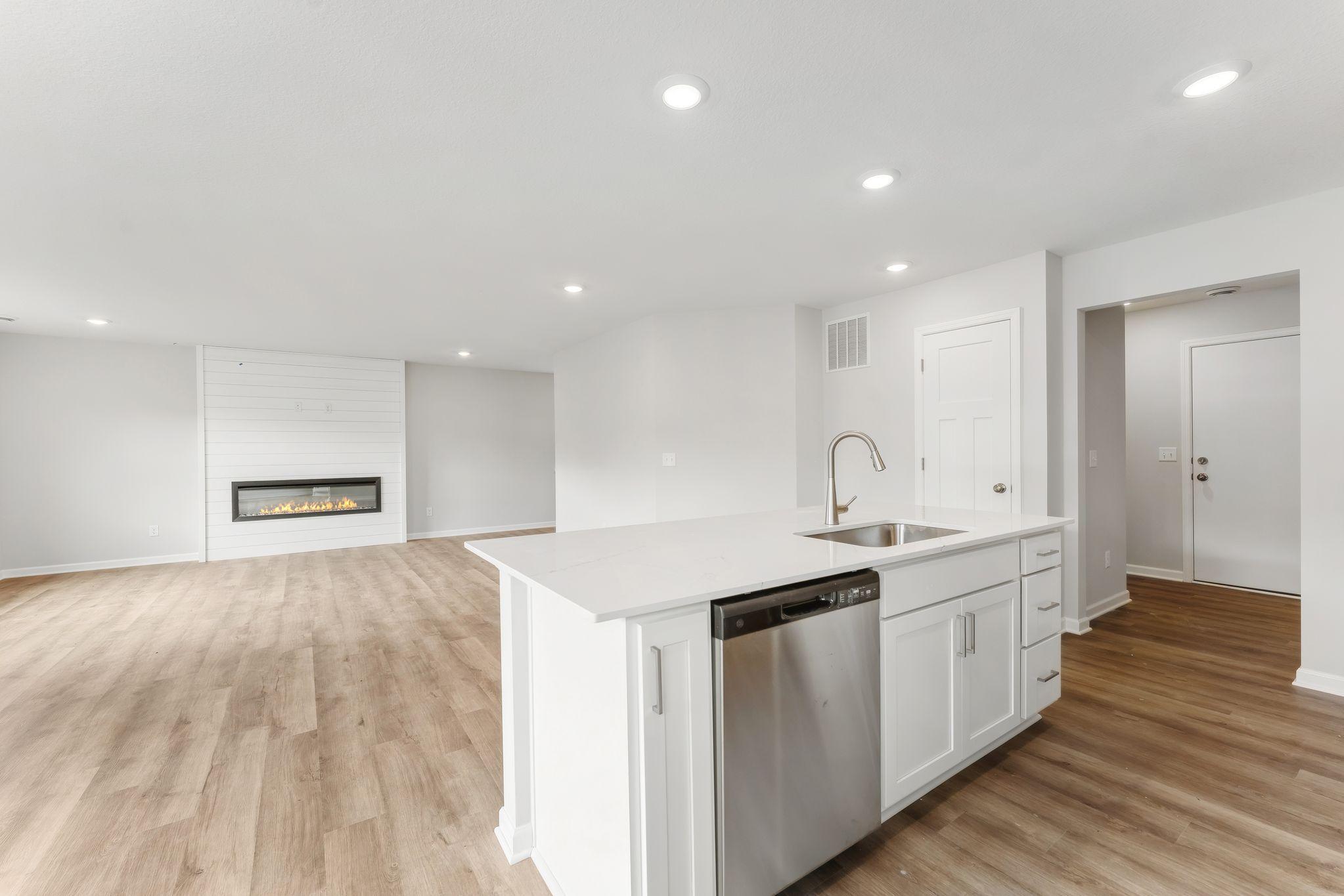 1212 Edge Circle Property Photo 14