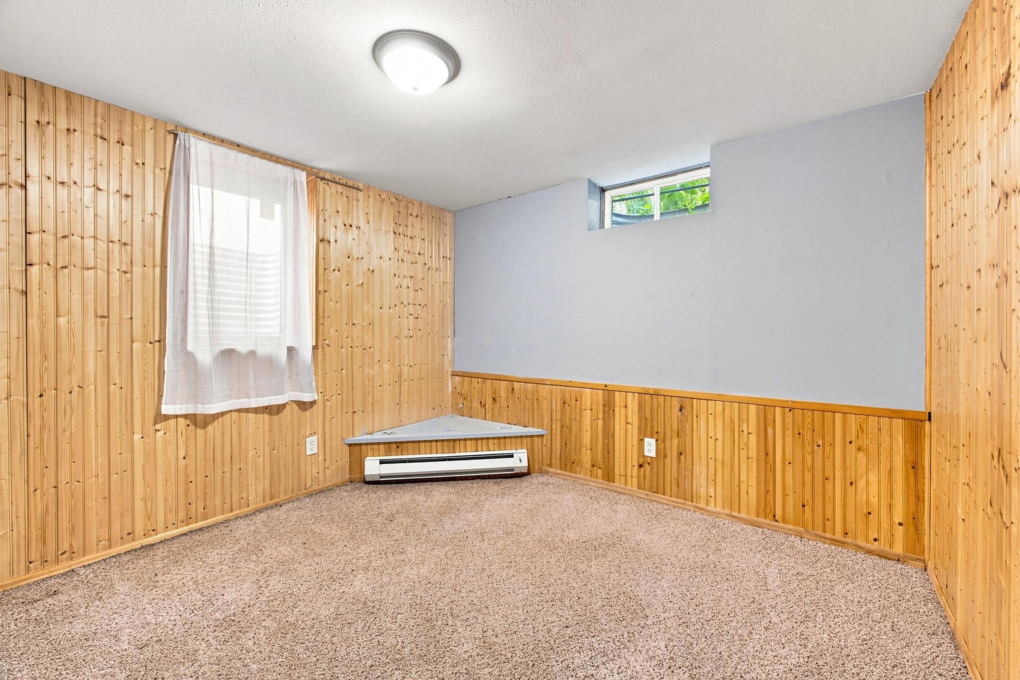 514 4th Avenue S Property Photo 32