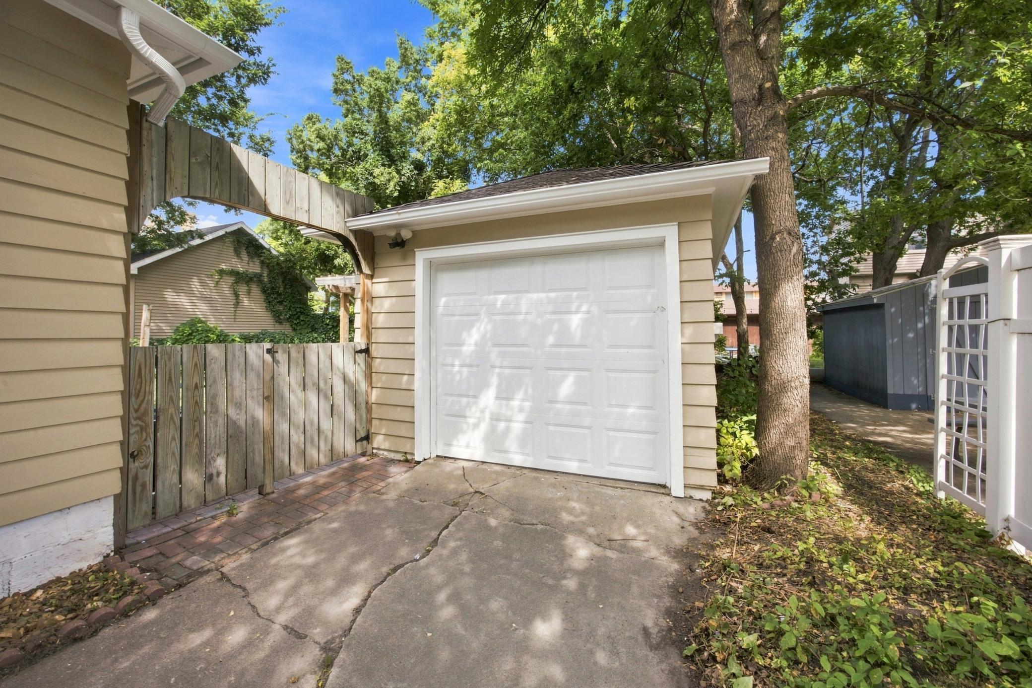 514 4th Avenue S Property Photo 42